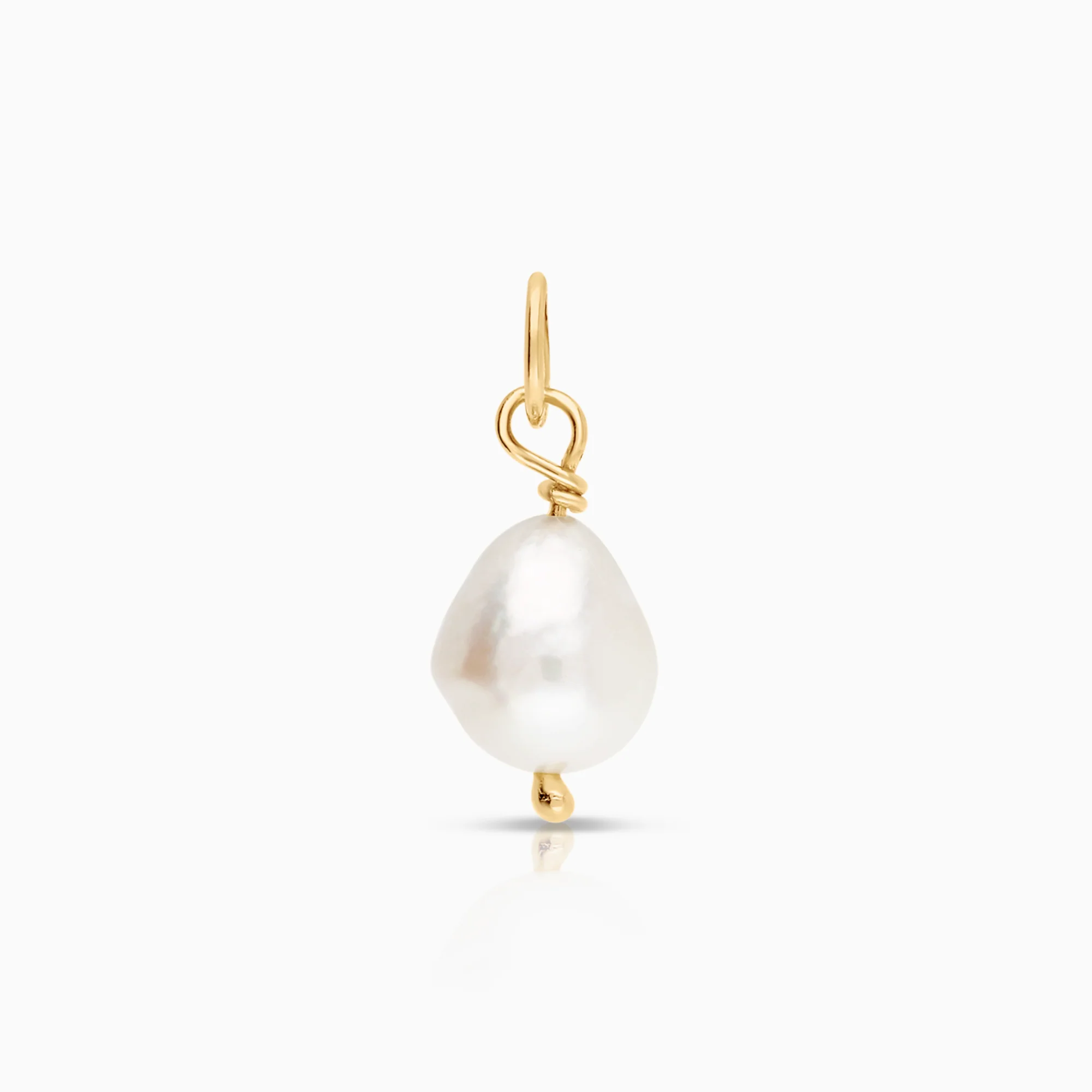 Pearl pendant 0.53g 18K gold