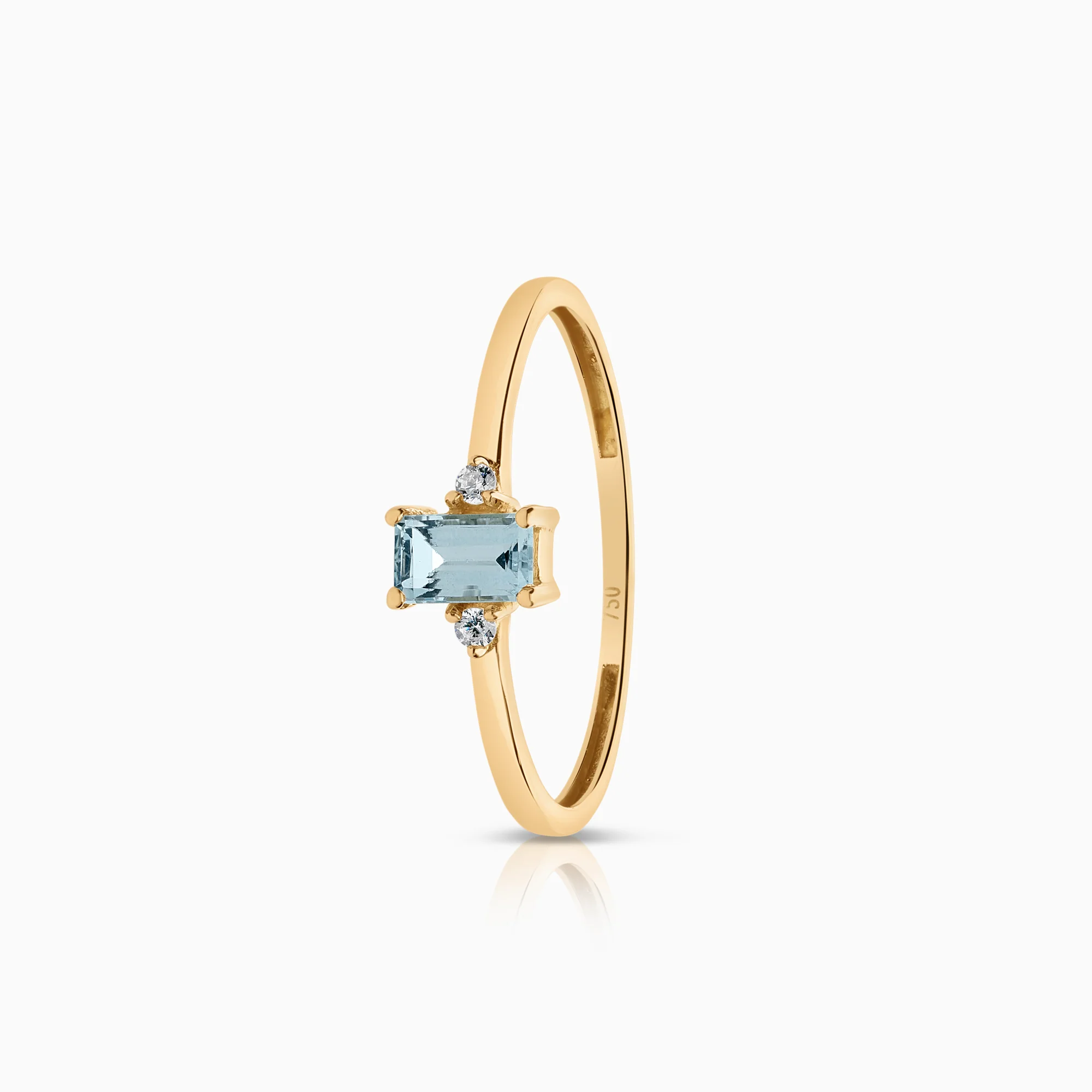 Gold ring cubic zirconia 1.21g 18K gold