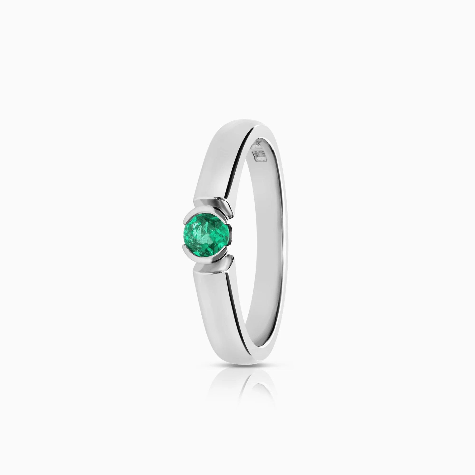 Gemstone ring emerald 0.20ct 18K