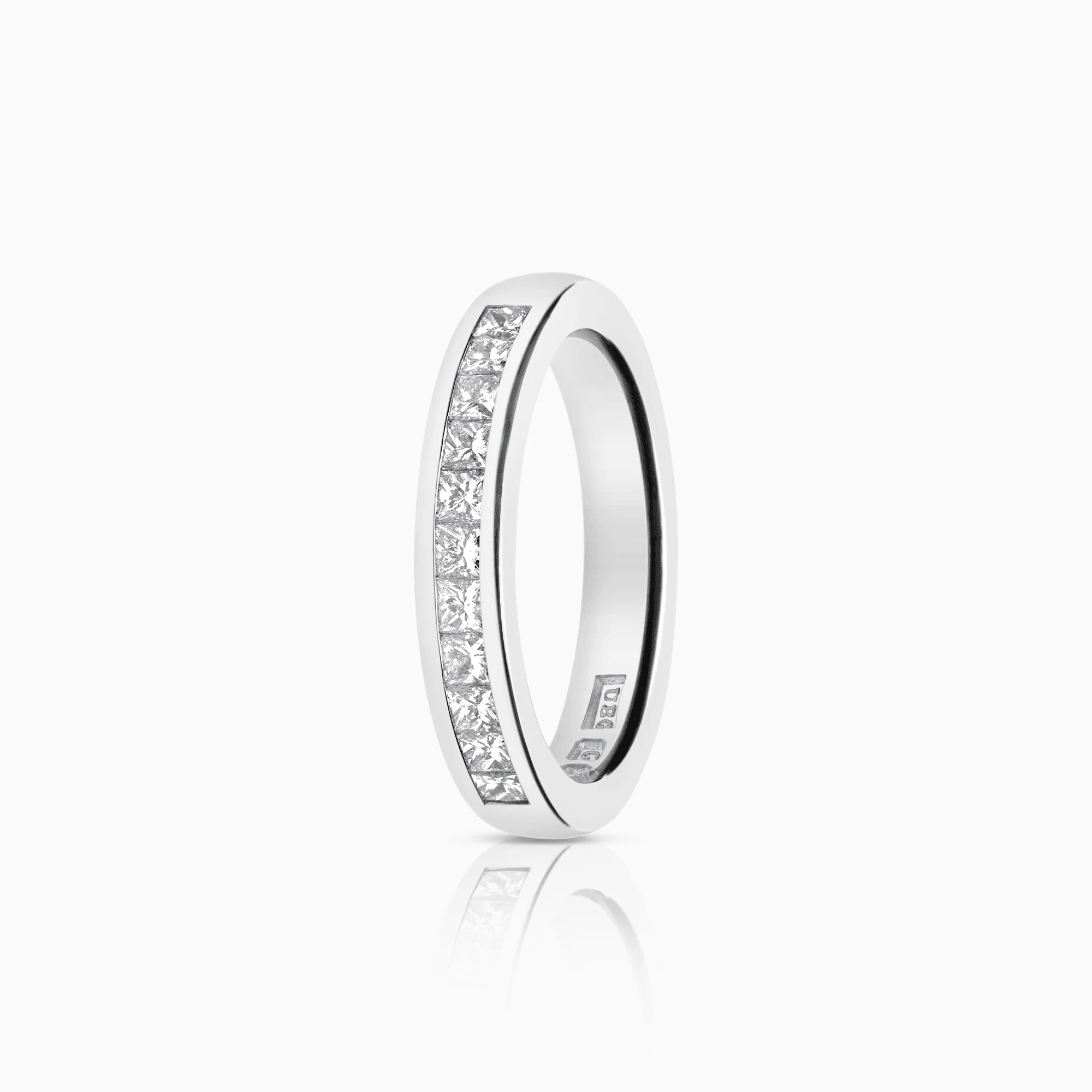 Eternity ring princess 0.55ct 18K white gold