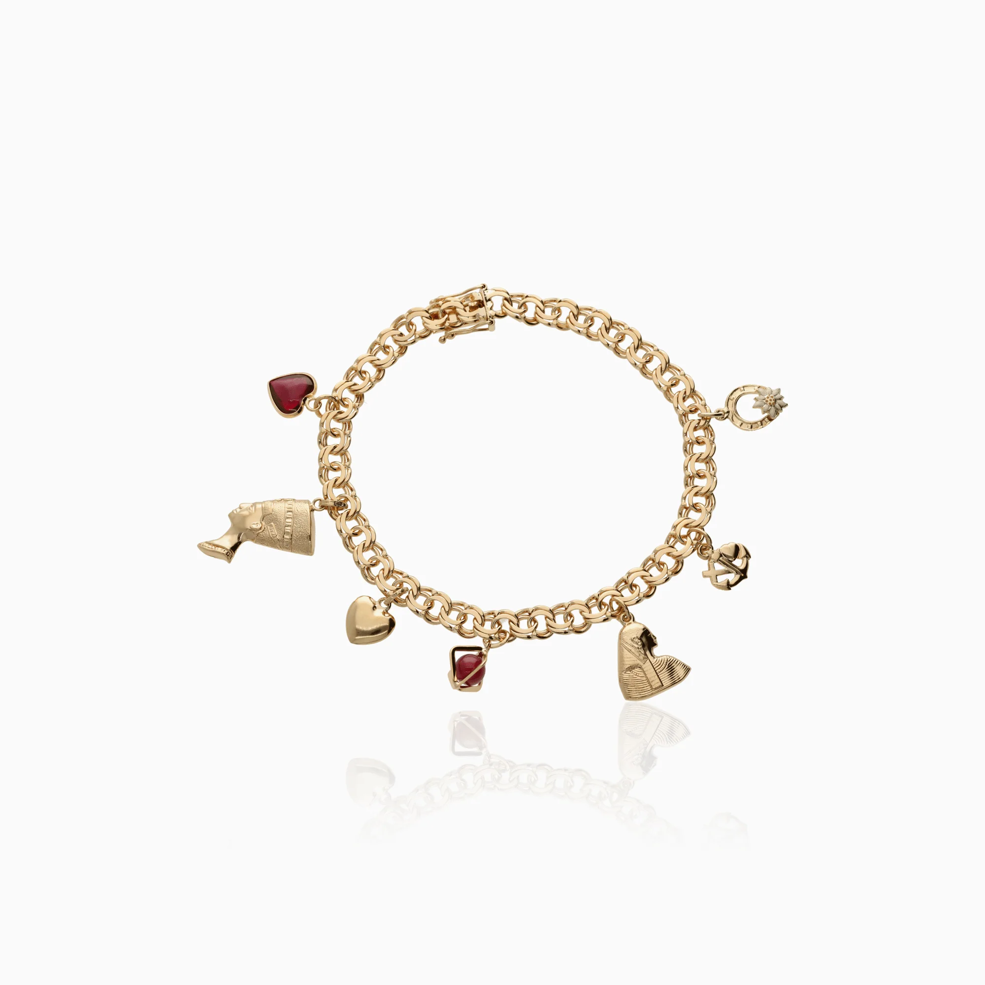 Bismarck bracelet with charms 19.53g 18K gold