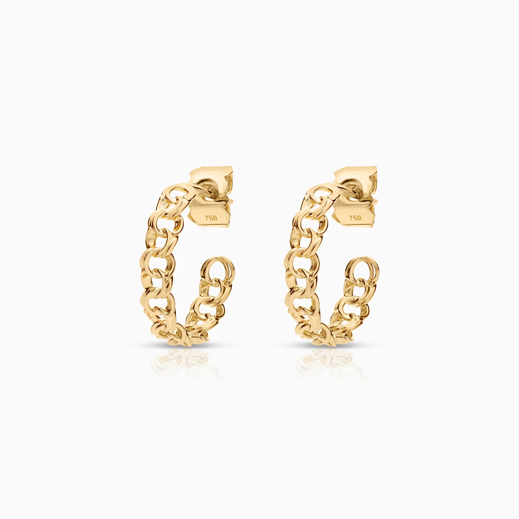 Bismarck earrings 1.61g 18K gold