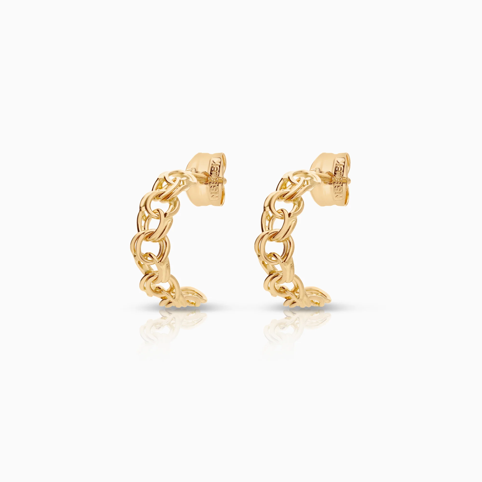 Bismarck earrings 1.34g 18K gold
