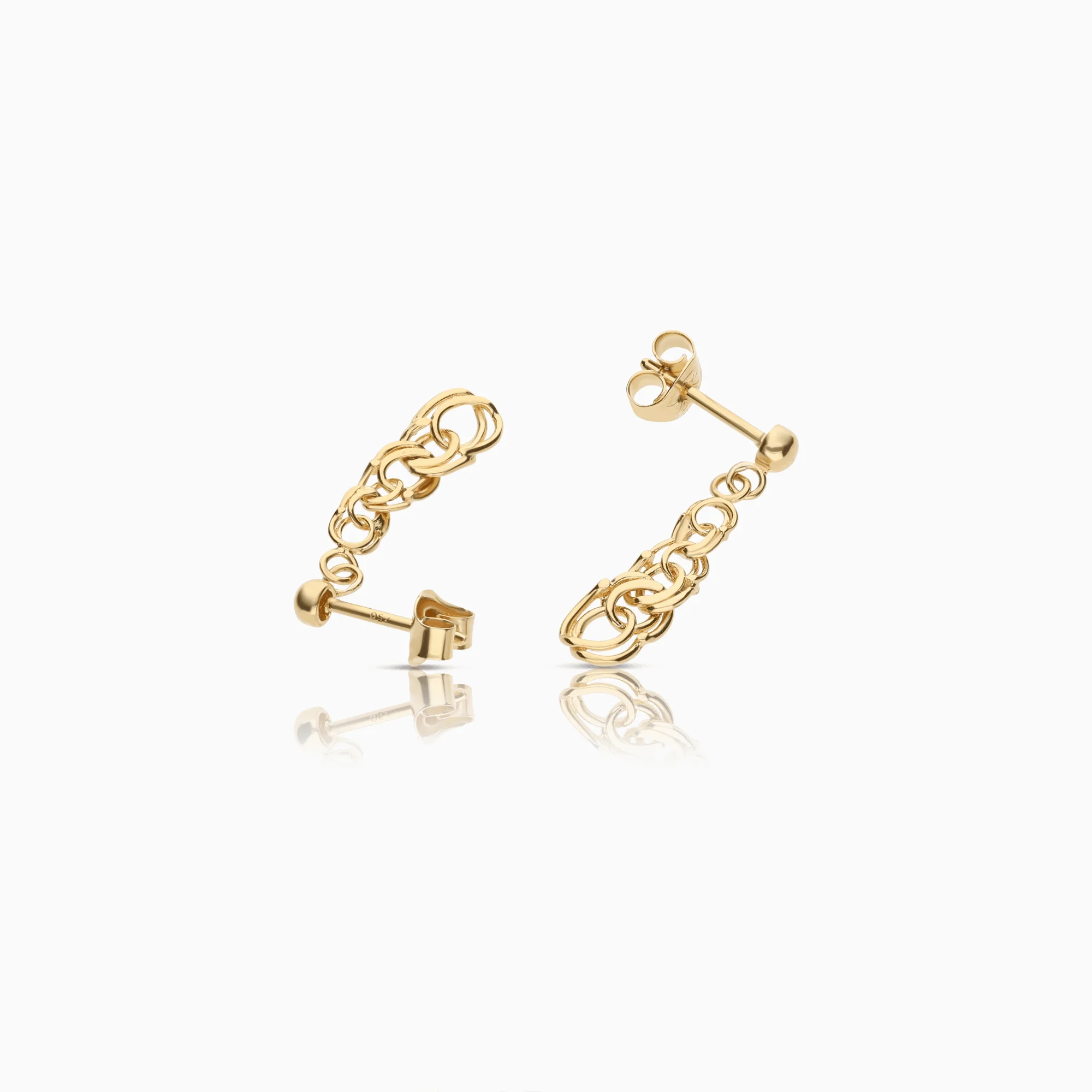 Bismarck Earrings 1.65g 18K Gold - Image 2