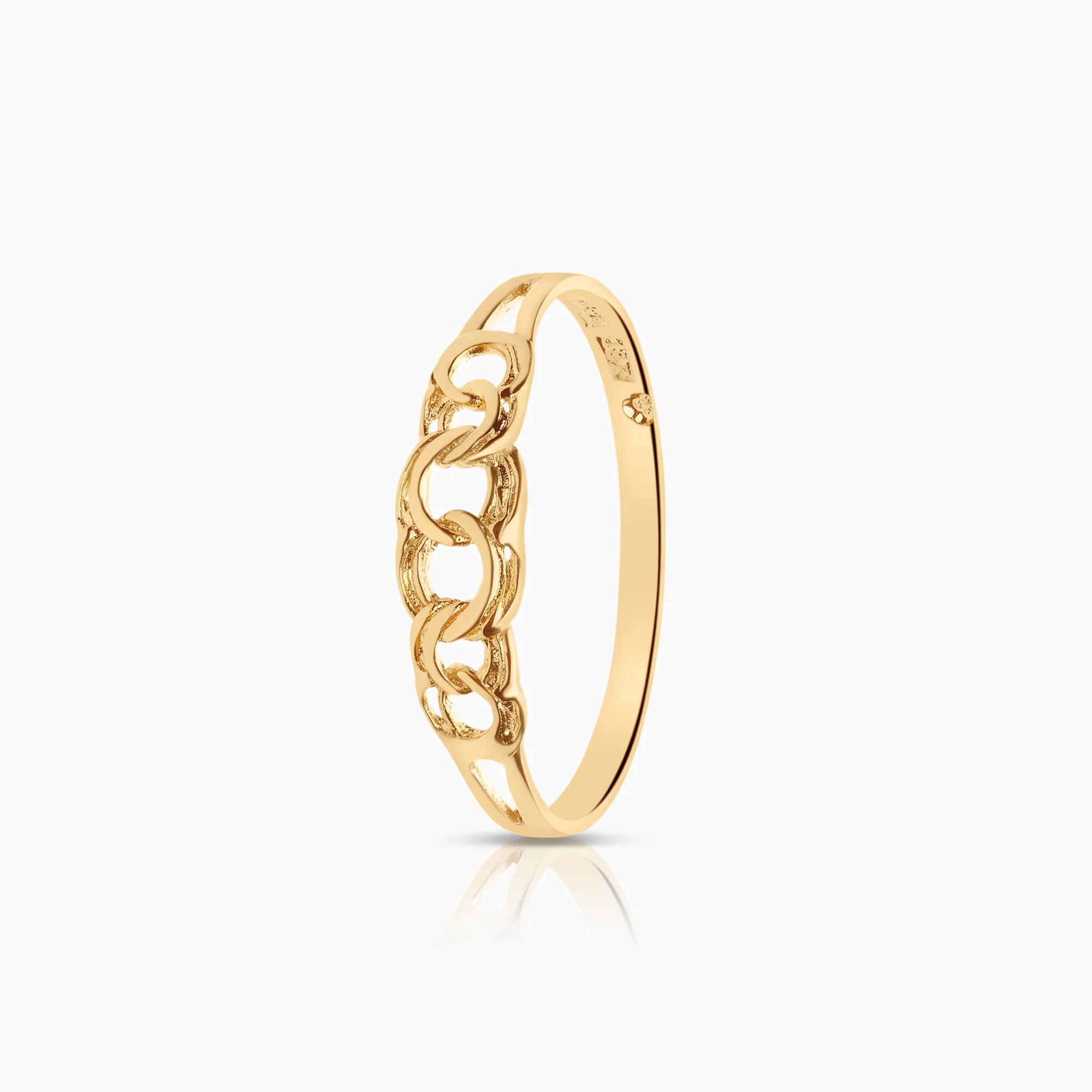 Bismarck ring 0.99g 18K gold