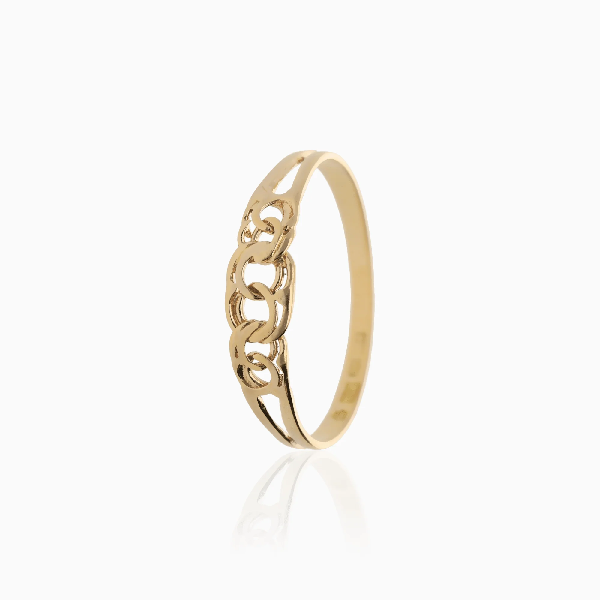 Bismarck ring 0.92g 18K gold