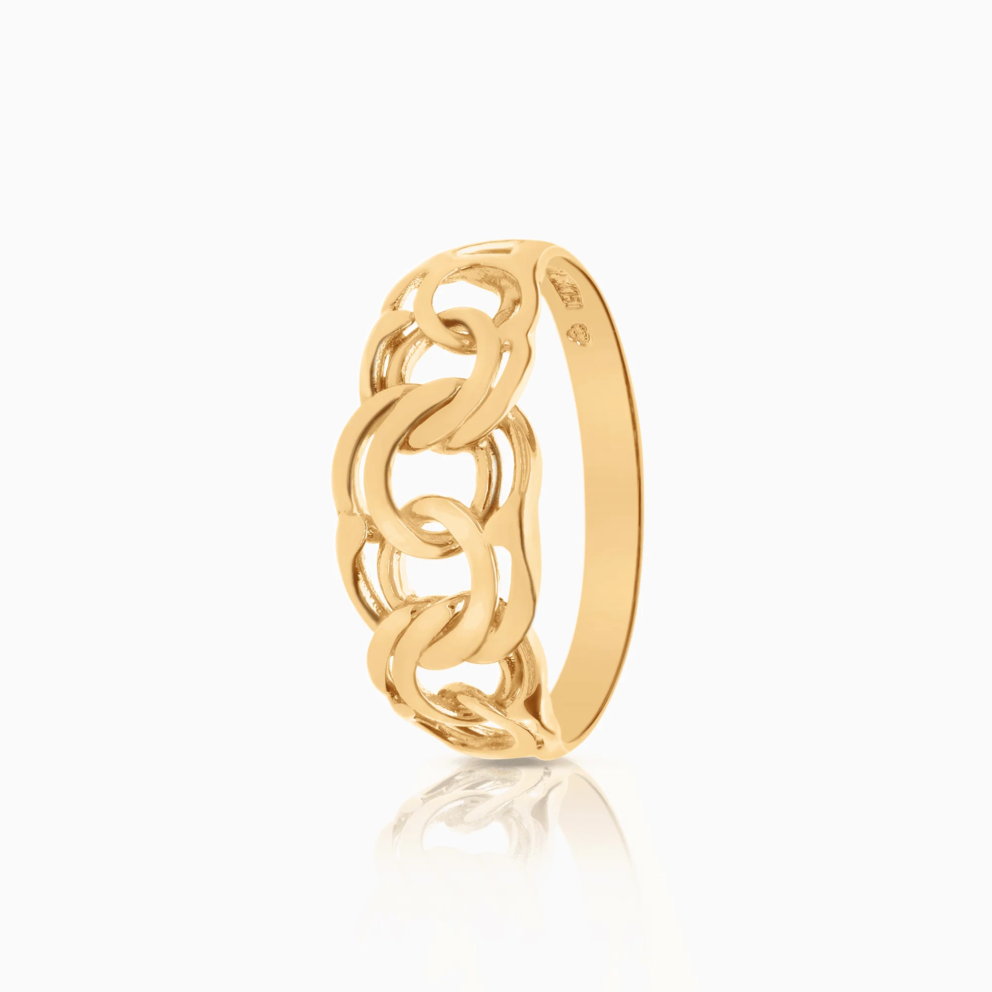 Bismarck ring 2.28g 18K gold