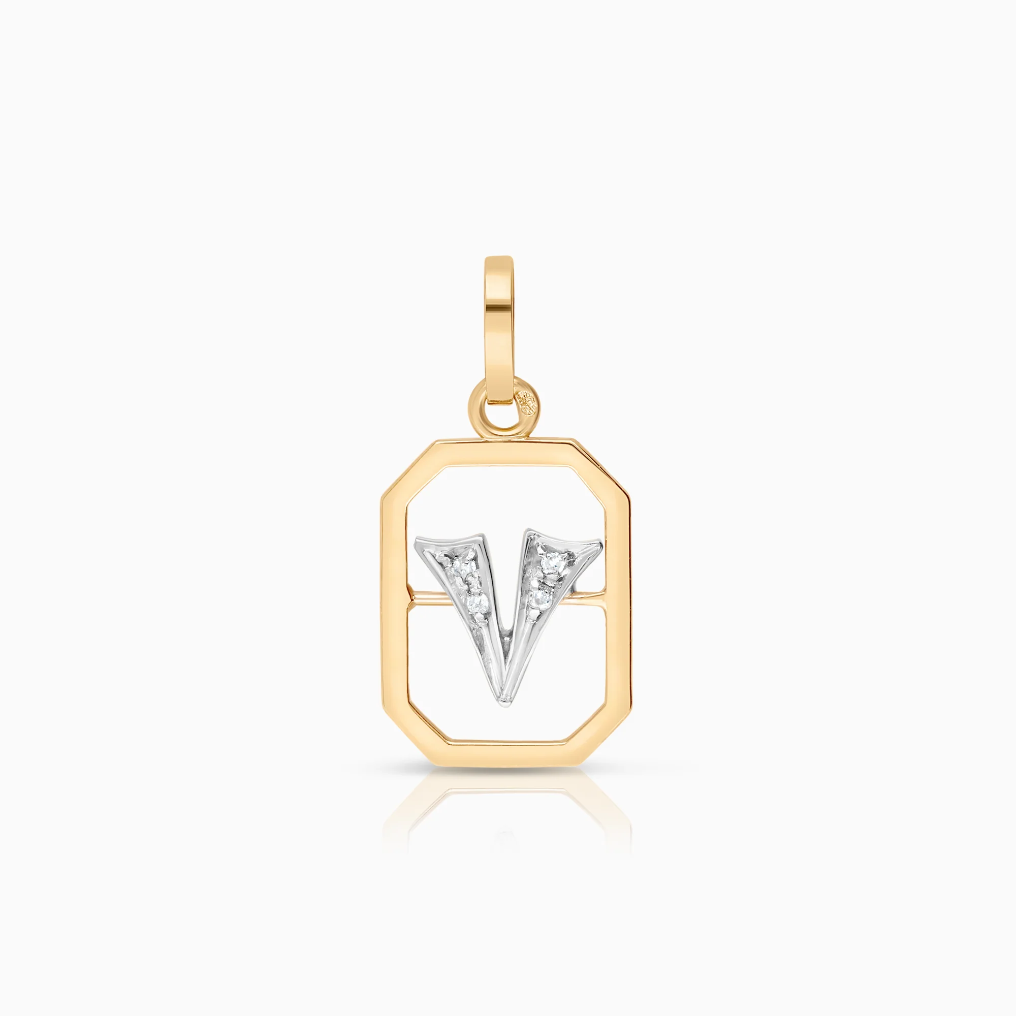 Pendant letter V 0.01ct 18K gold