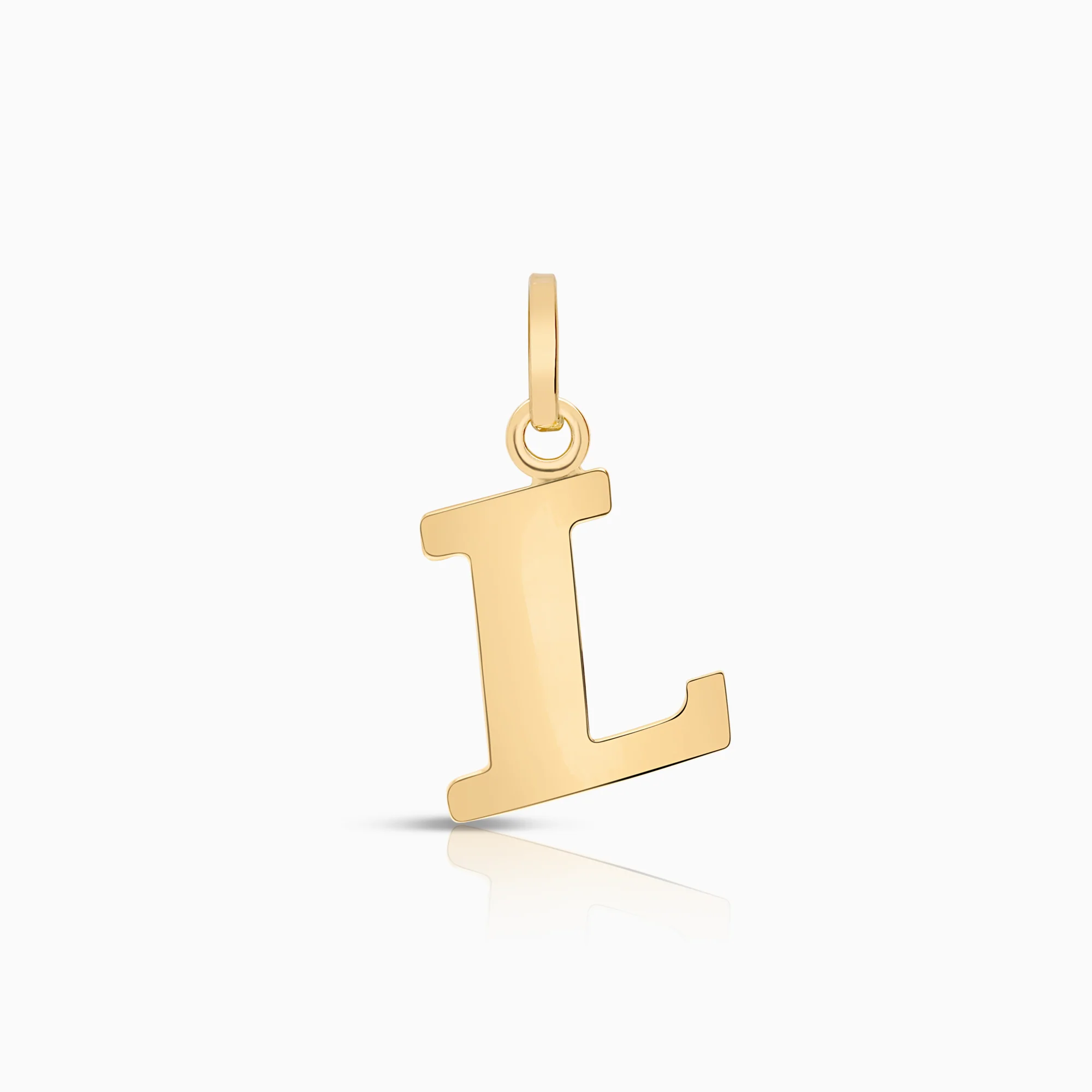 Letter pendant 0.35g 18K gold