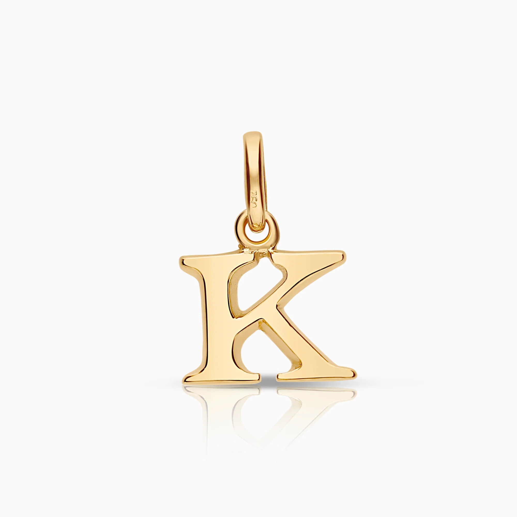 Letter K pendant 0.77g 18K gold