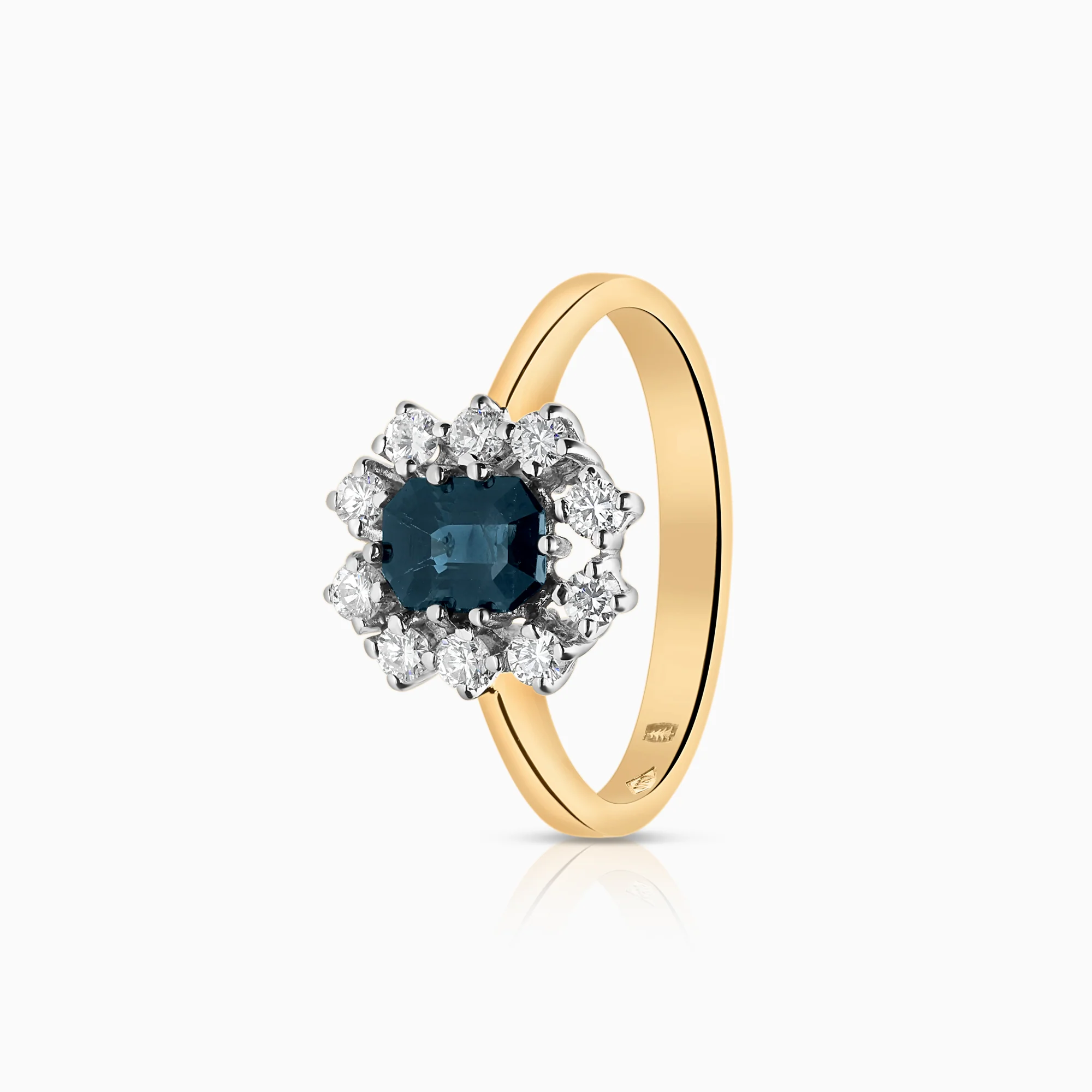 Carmosé ring 0.30ct with sapphire 18K gold/white gold