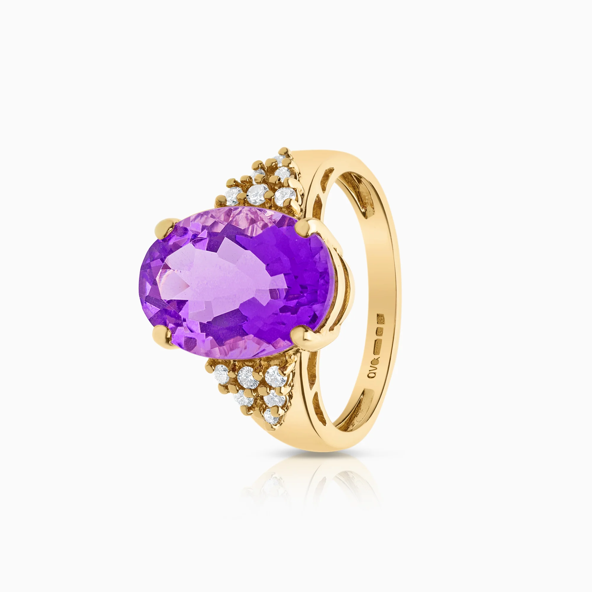 Cocktail ring amethyst and diamonds 0.18ct 9K gold