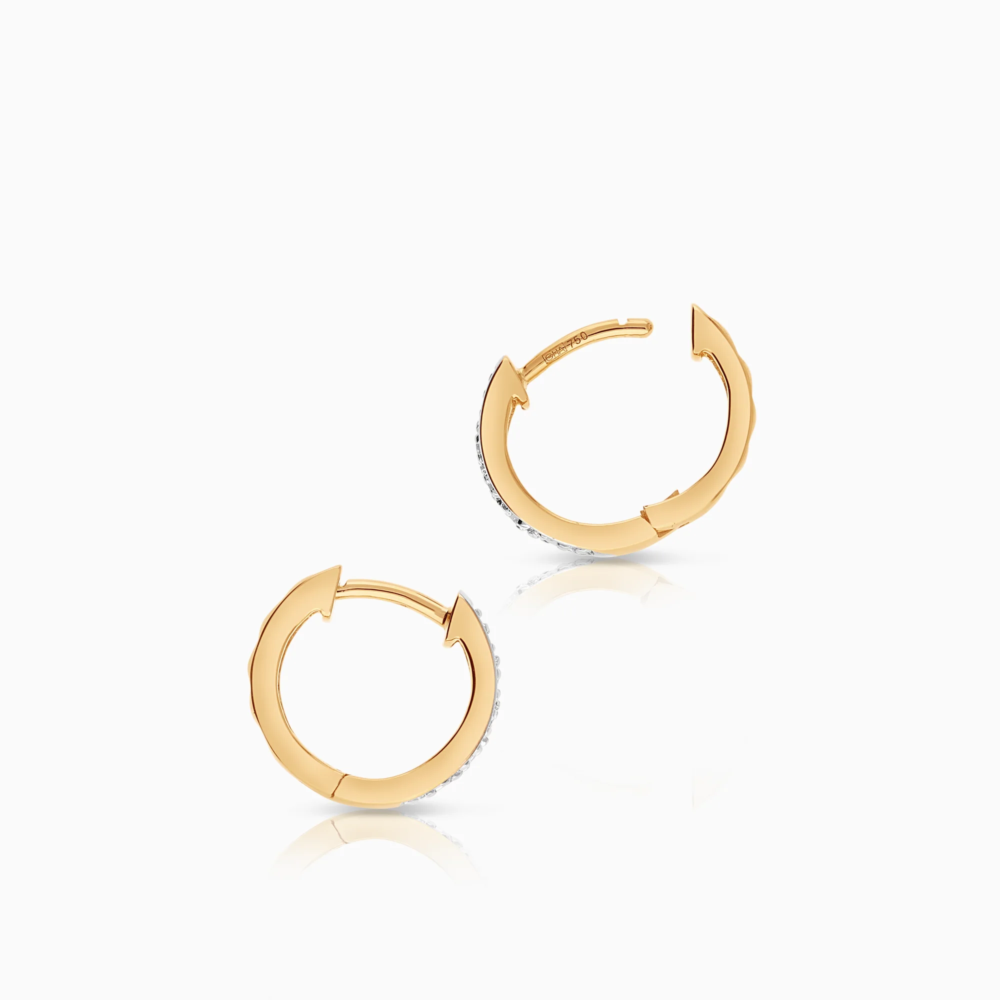Hoop Earrings 0.02ct 18K Gold - Image 2