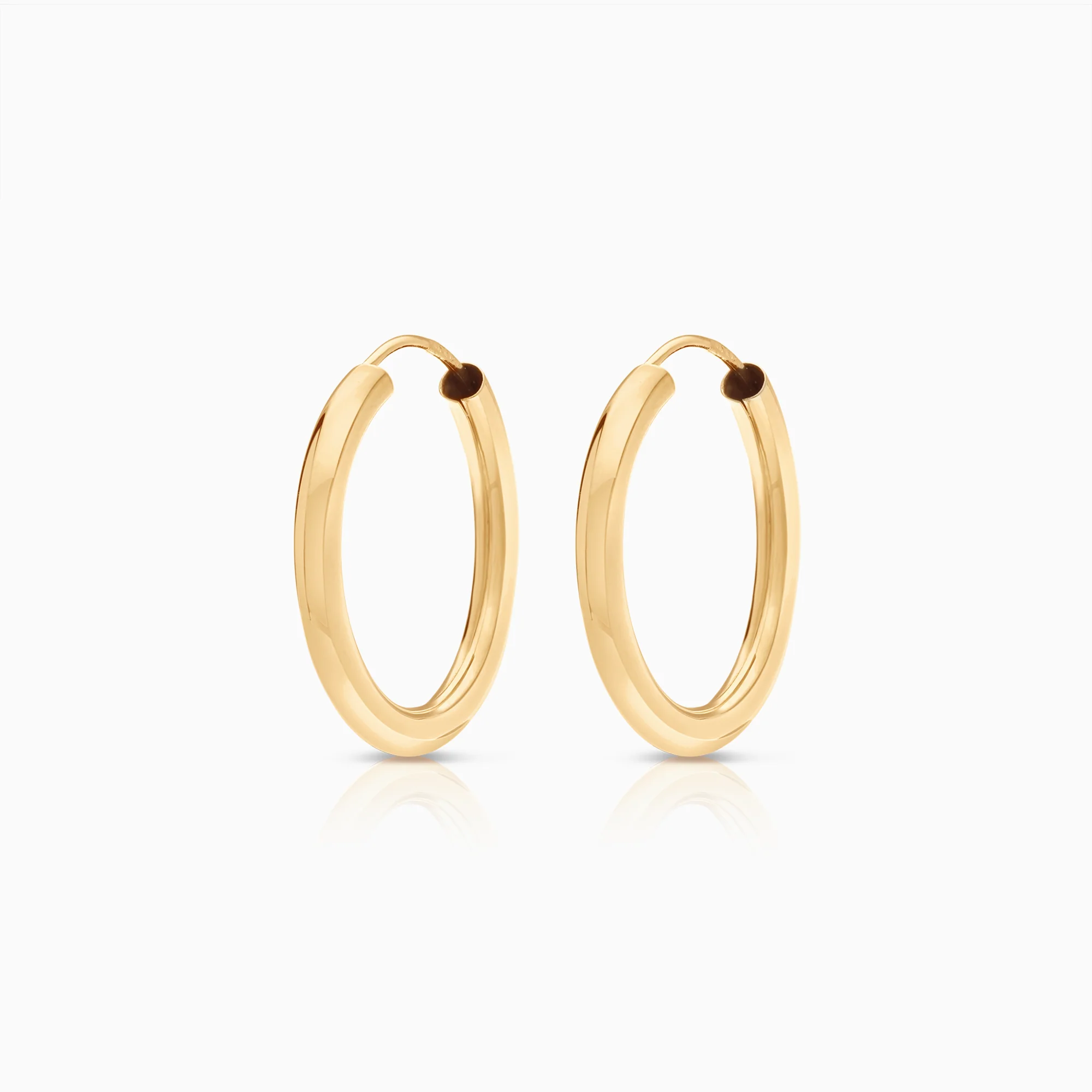 Hoop earrings 1.00g 18K gold