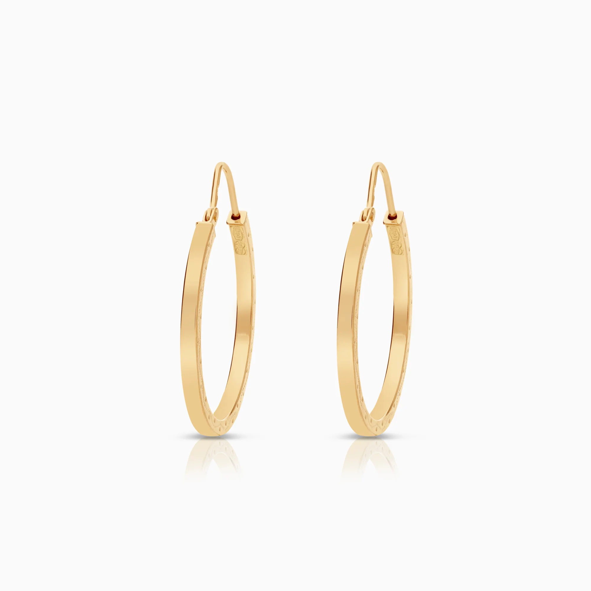 Hoop earrings 2.75g 18K gold