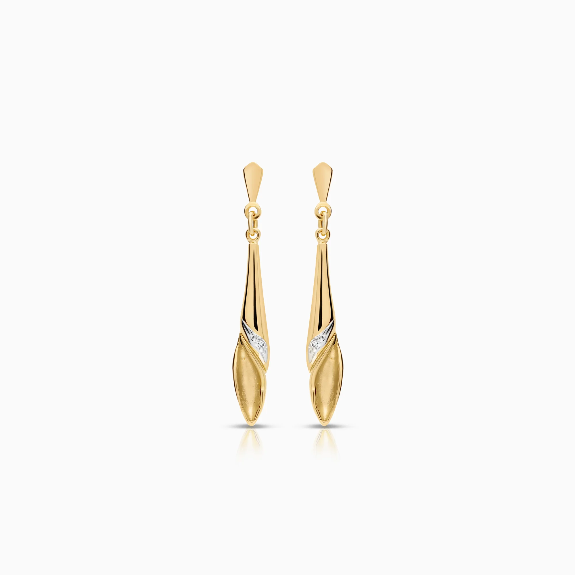 Diamond earrings 0.01ct 18K gold