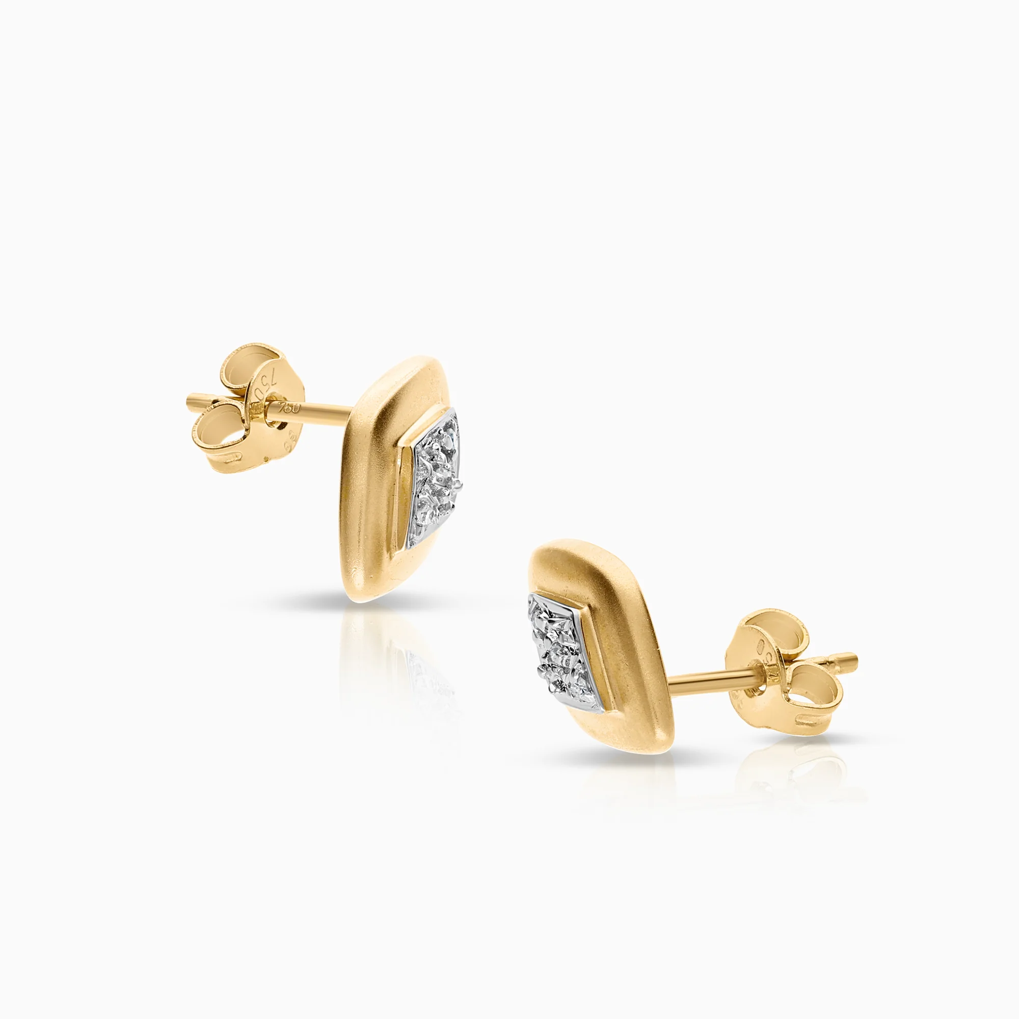 Diamond earrings 0.03ct 18K gold - Image 2