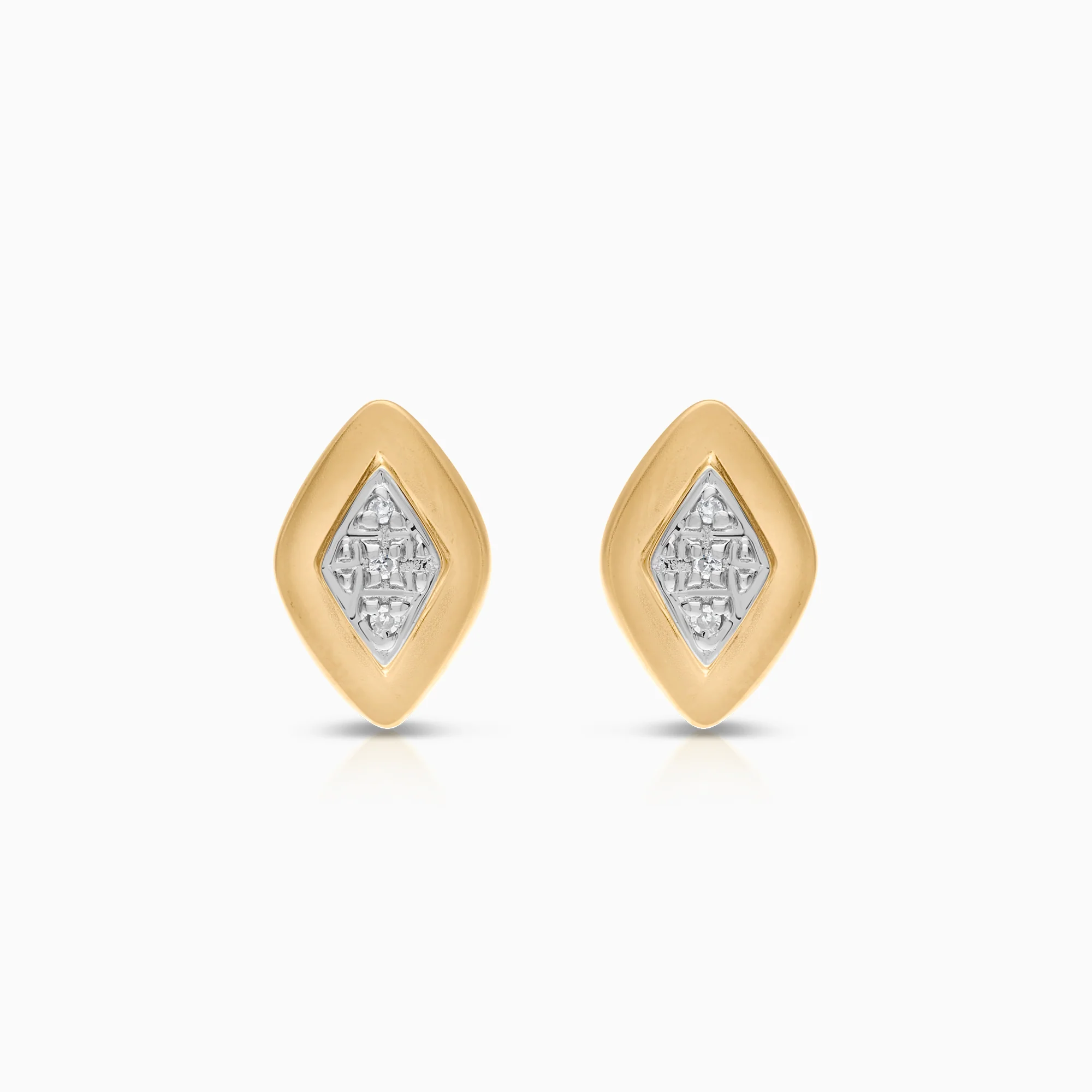 Diamond earrings 0.03ct 18K gold