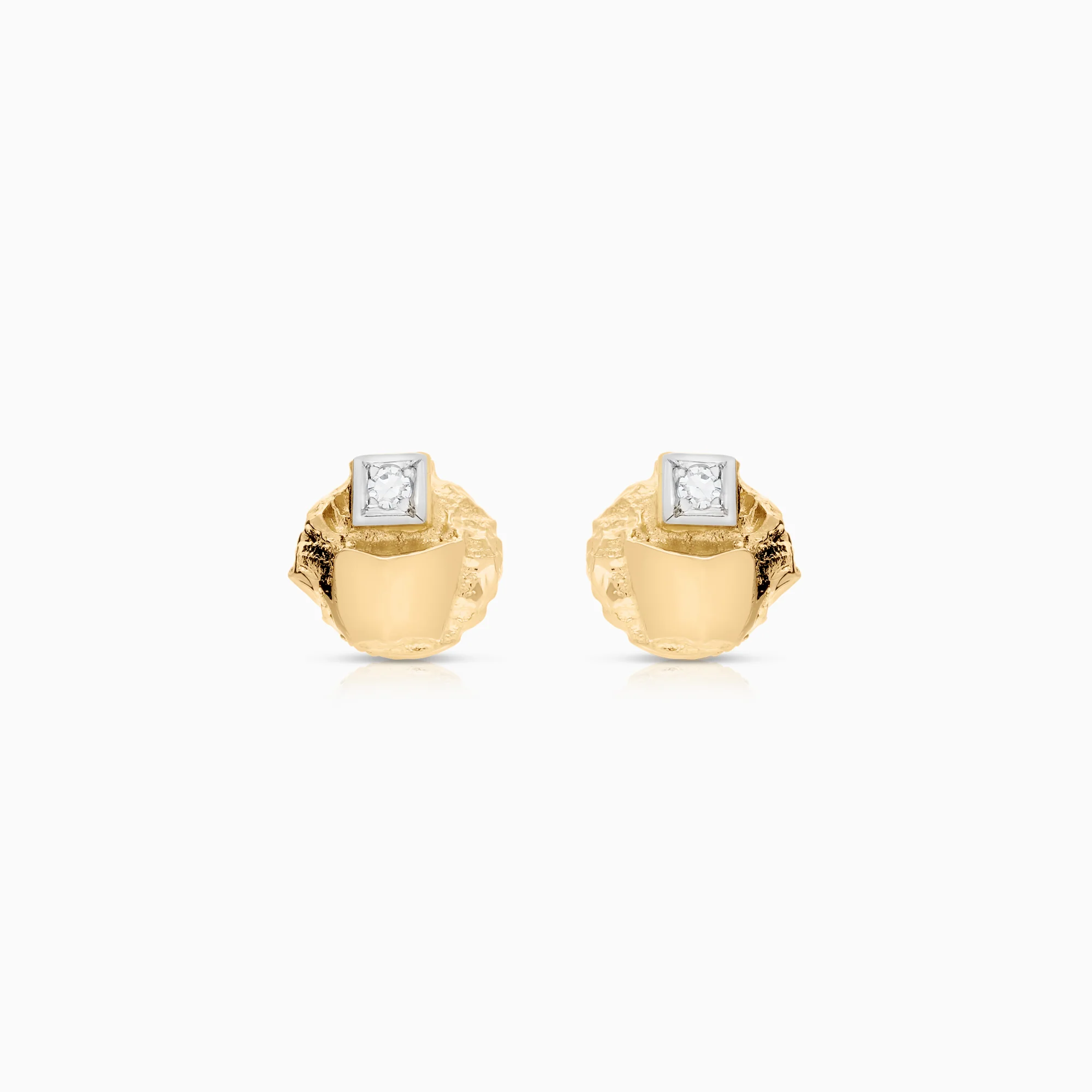 Diamond earrings 0.04ct 18K gold