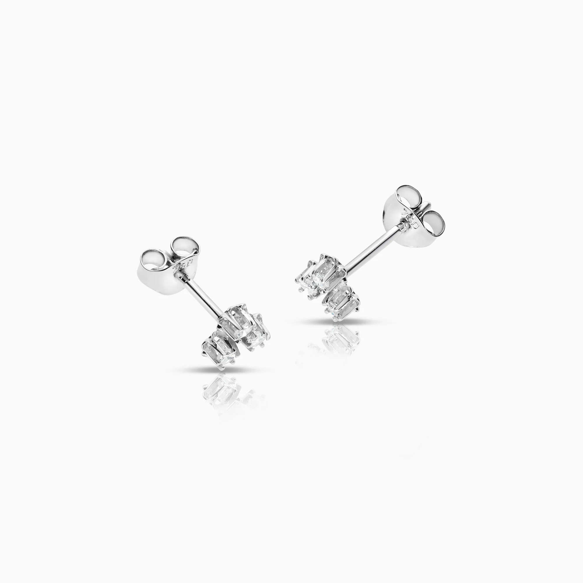 Diamond earrings 0.18ct 18K white gold - Image 2