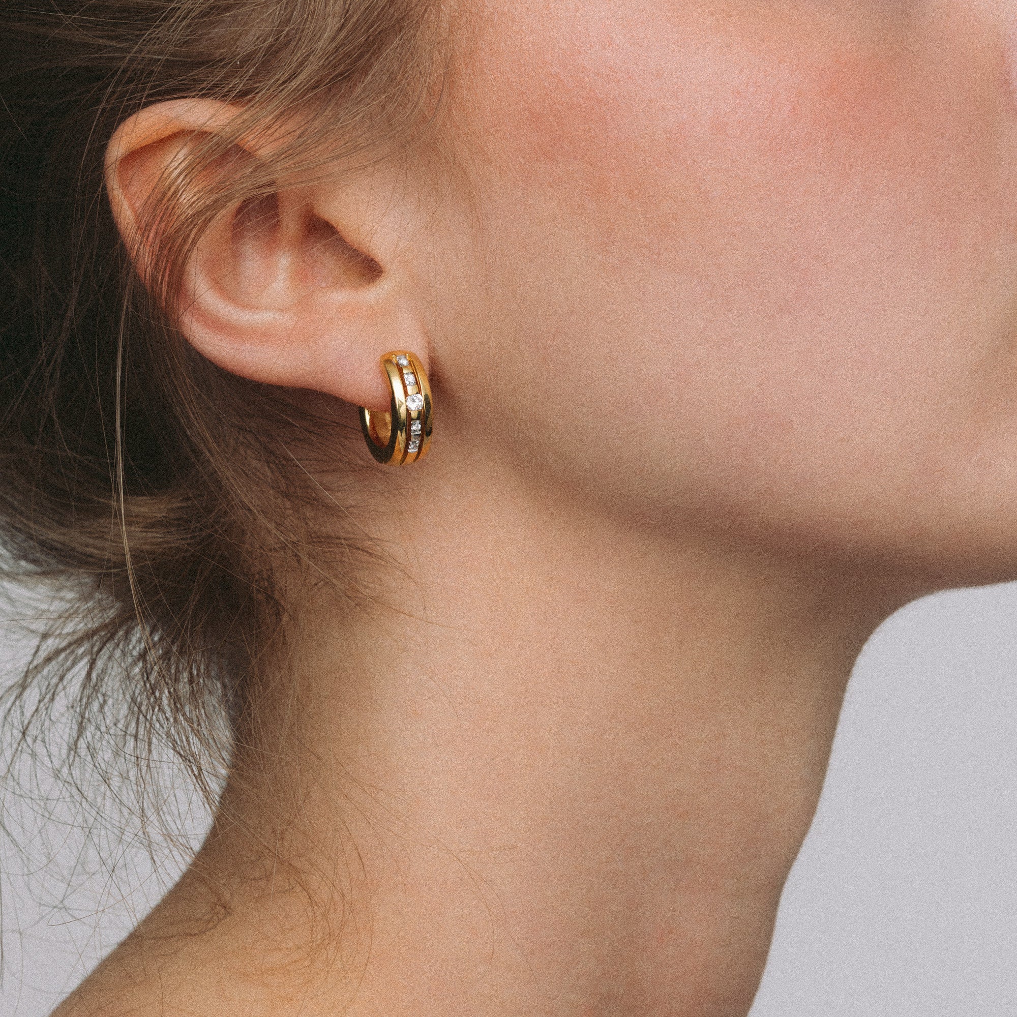 Diamond earrings 0.20ct 18K gold - Image 2
