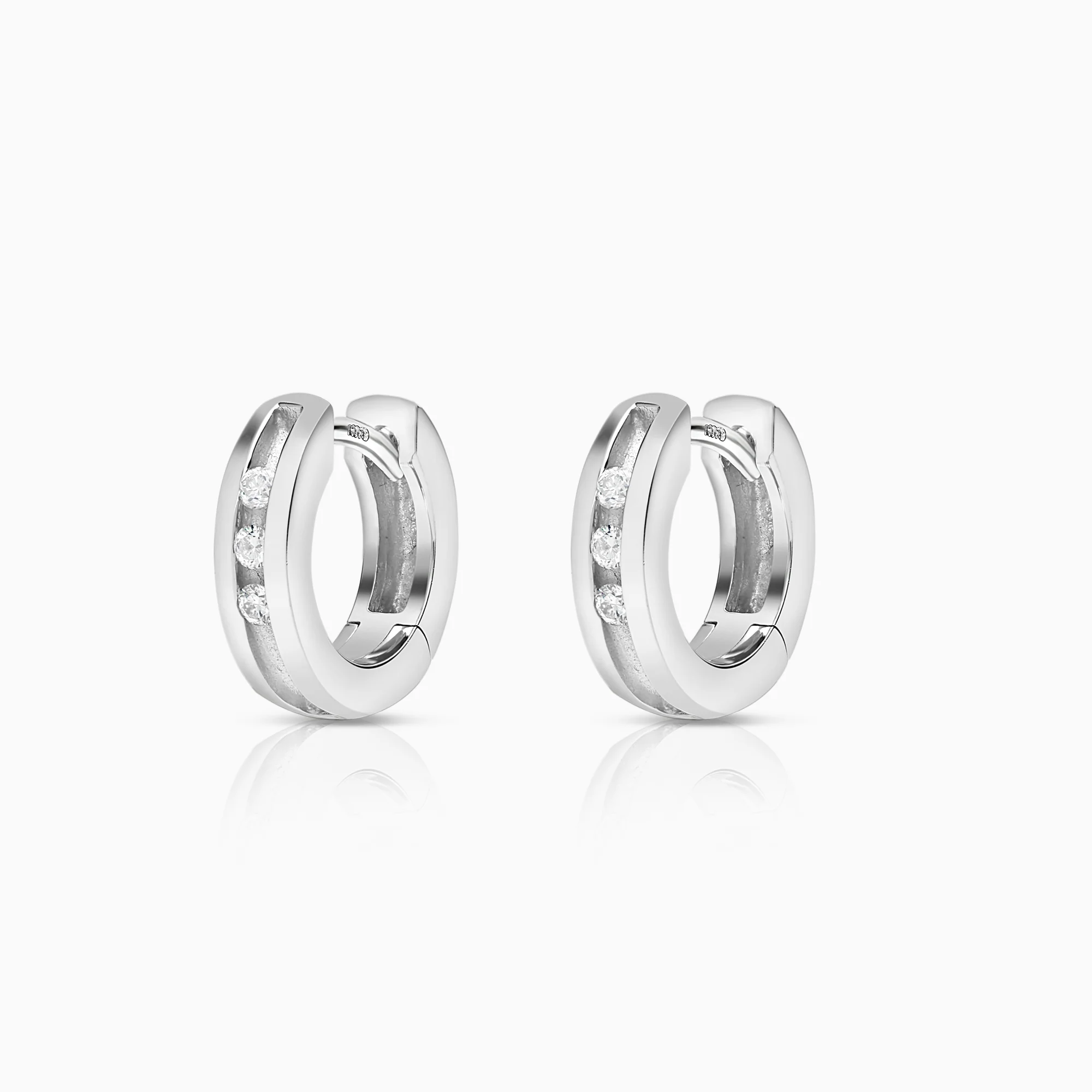 Diamond hoop earrings 0.09ct 18K white gold