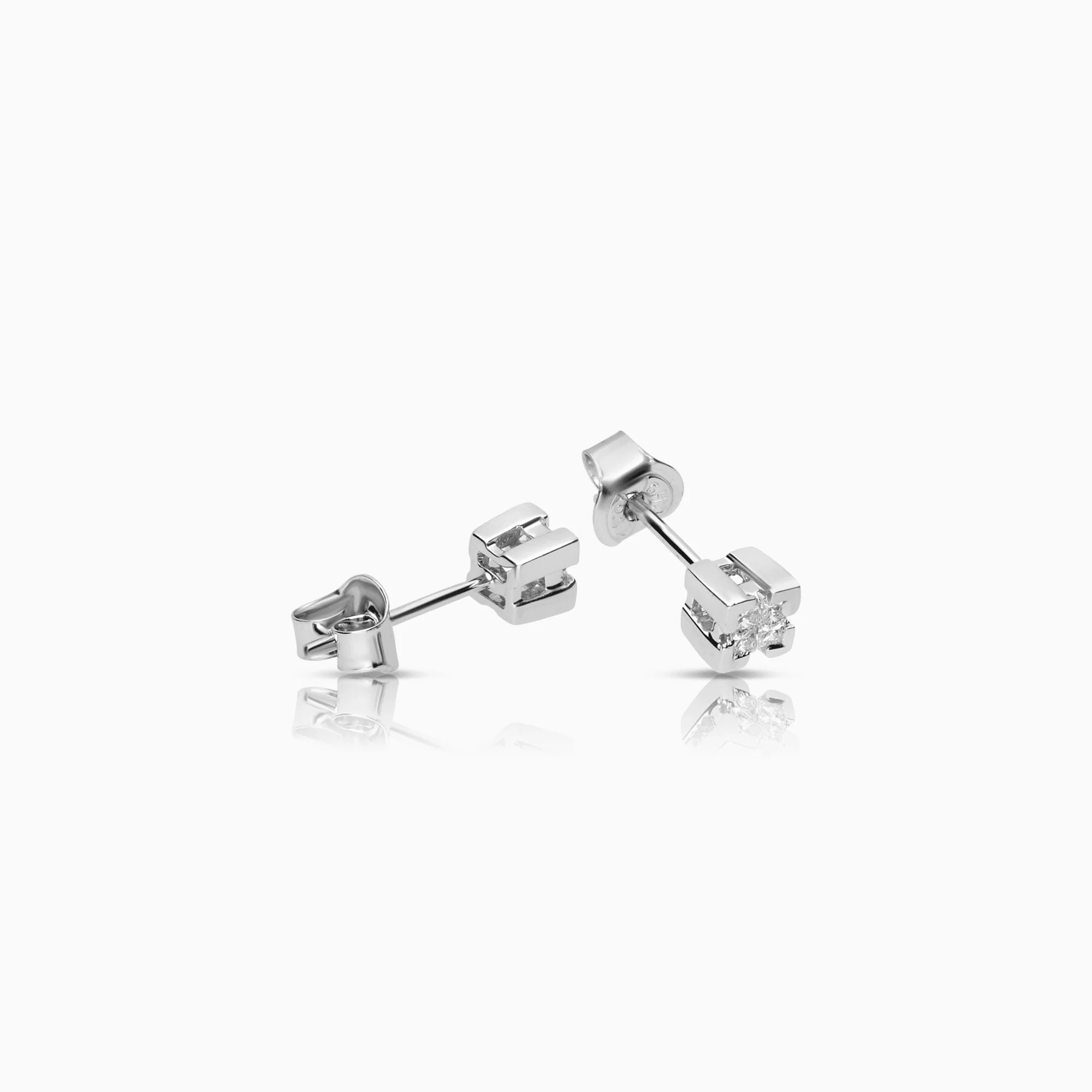 Diamond Earrings Princess 0.16ct 18K White Gold - Image 2
