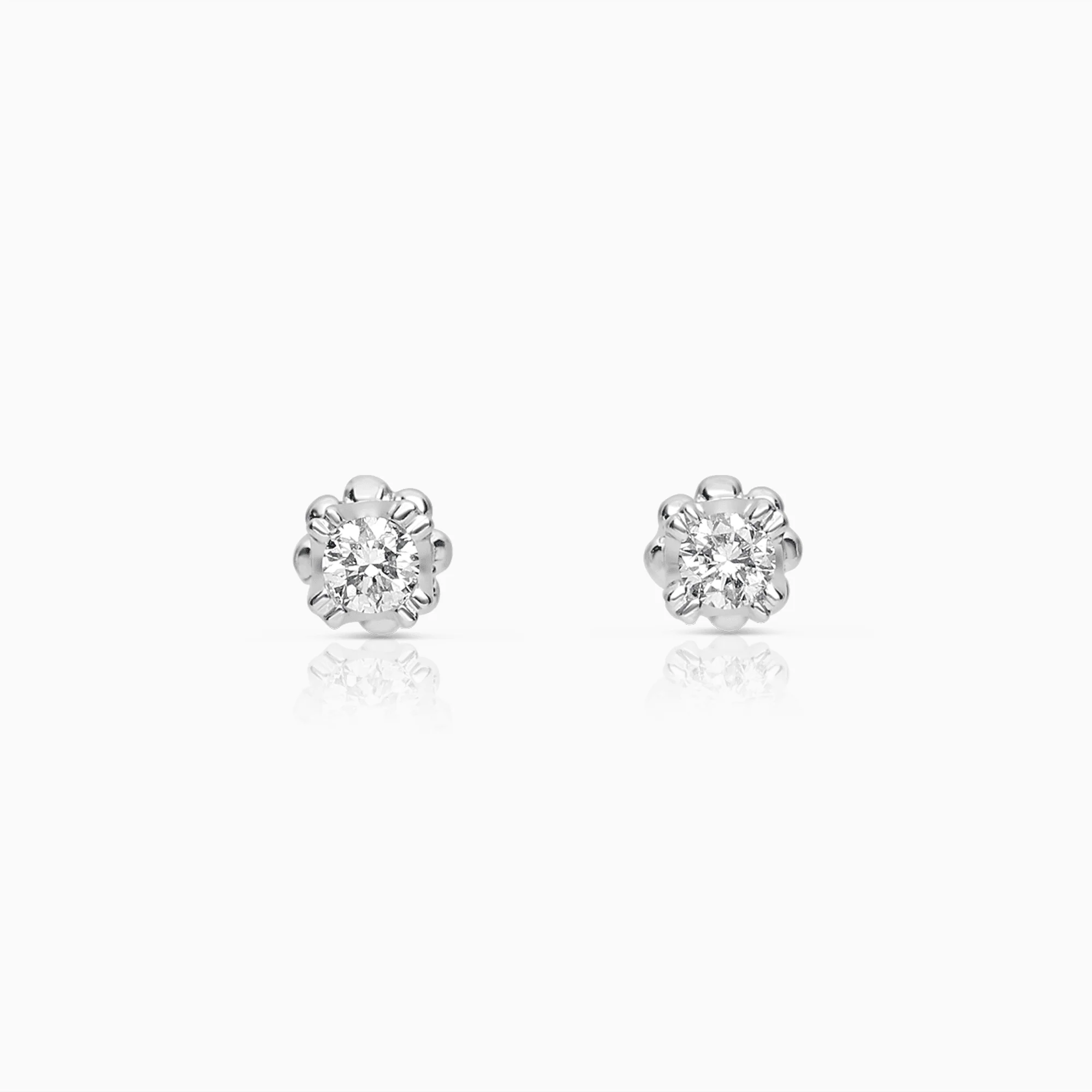 Diamond Earrings Solitaire 0.10ct 18K White Gold