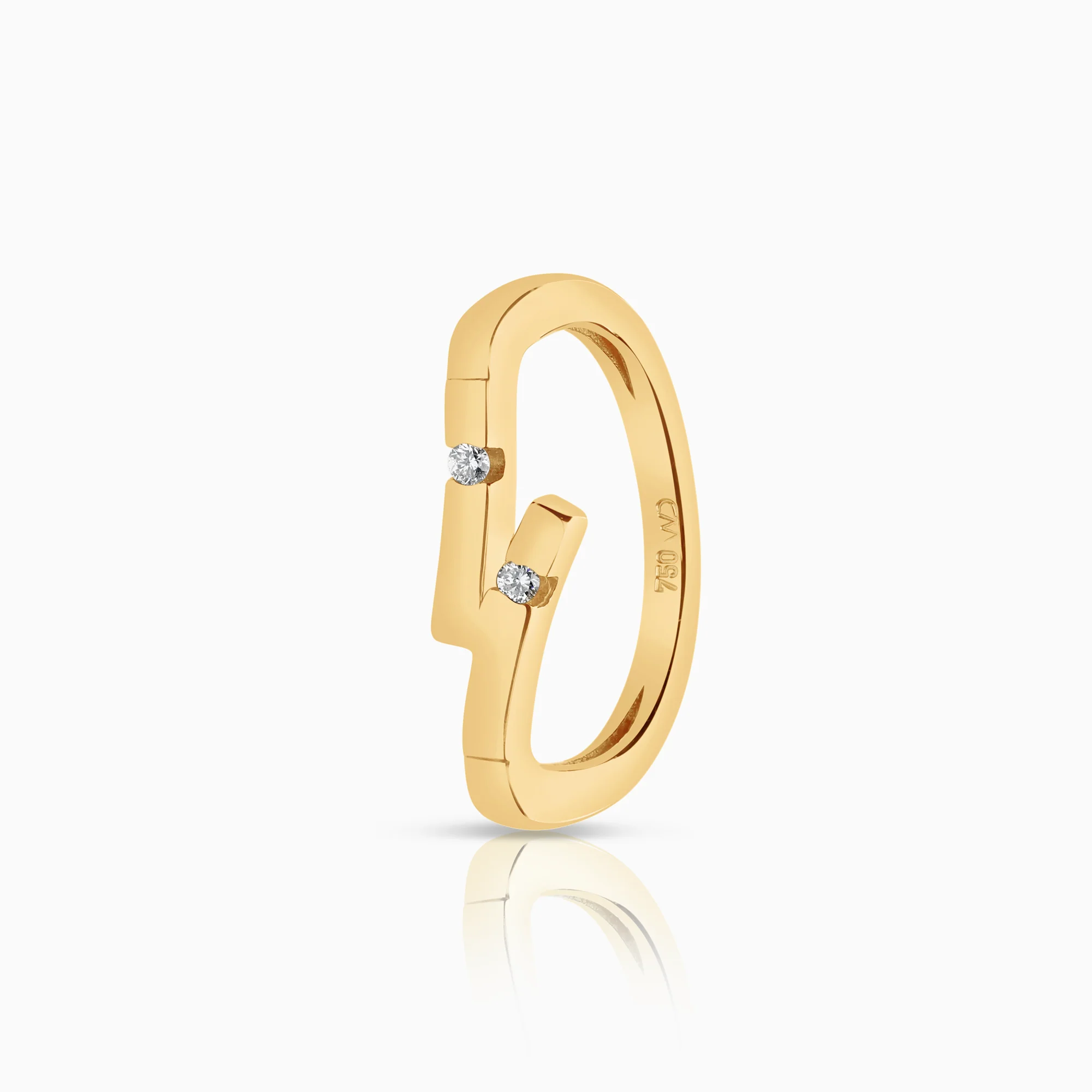 Diamond ring 0.04ct 18K yellow gold