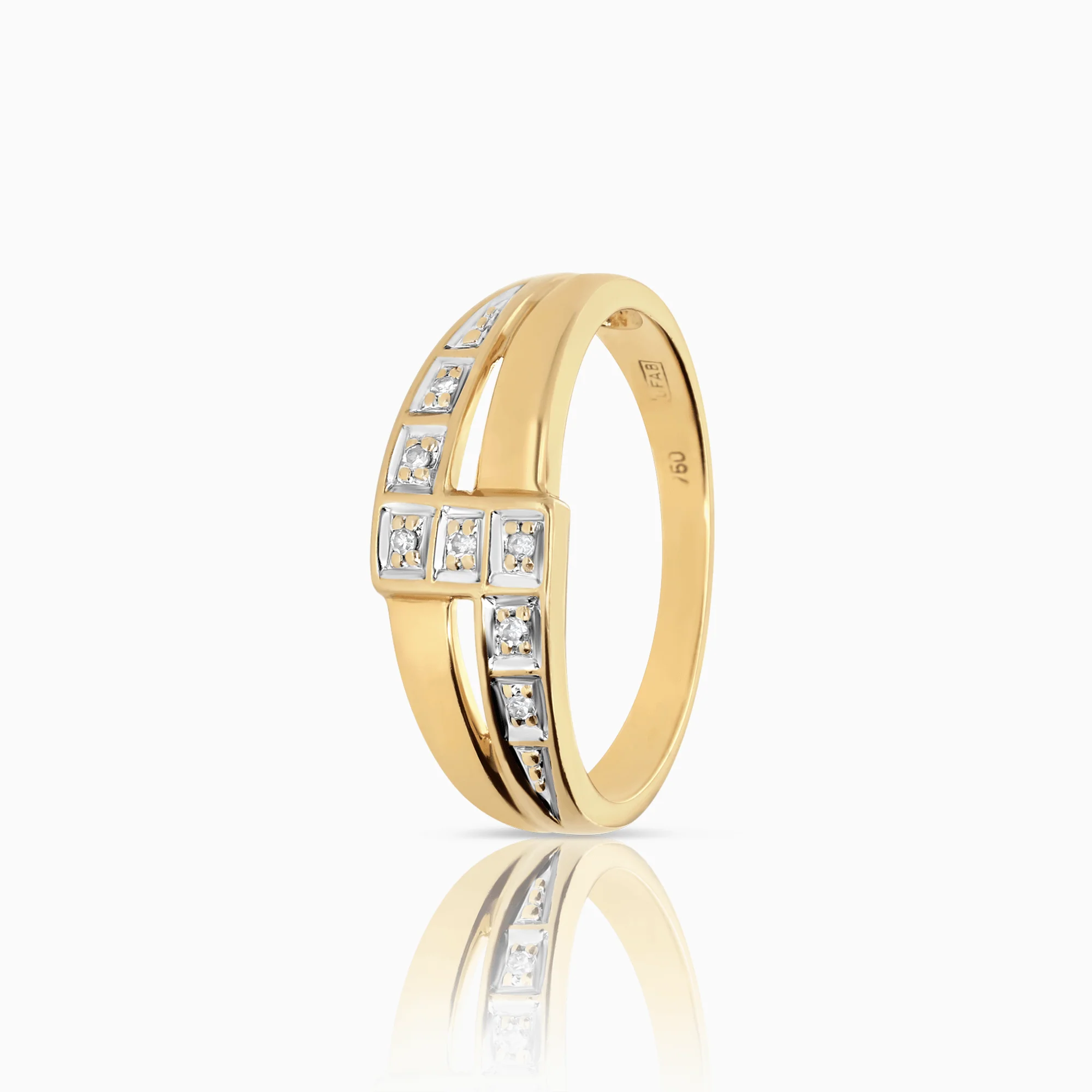 Diamond ring 0.04ct 18K gold
