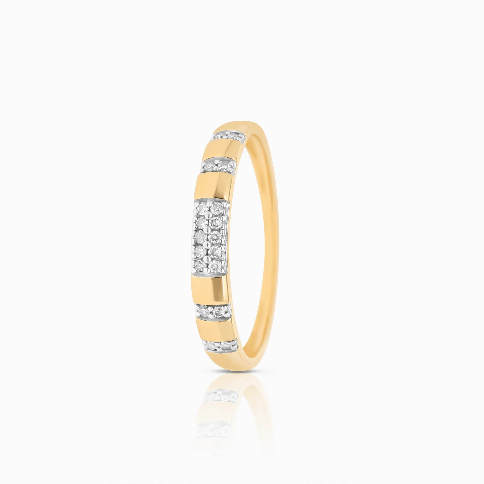 Diamond ring 0.07ct 18K gold