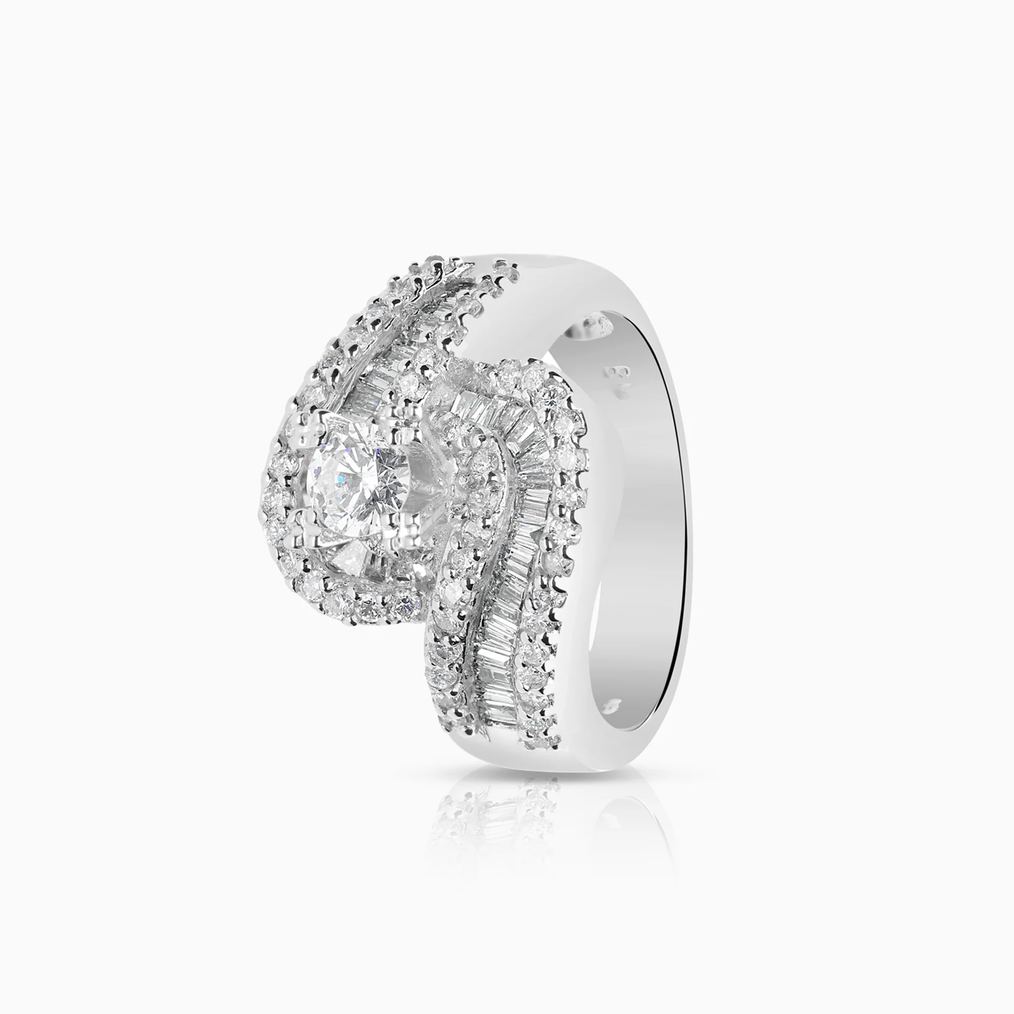 Diamond ring 1.59ct 18K white gold