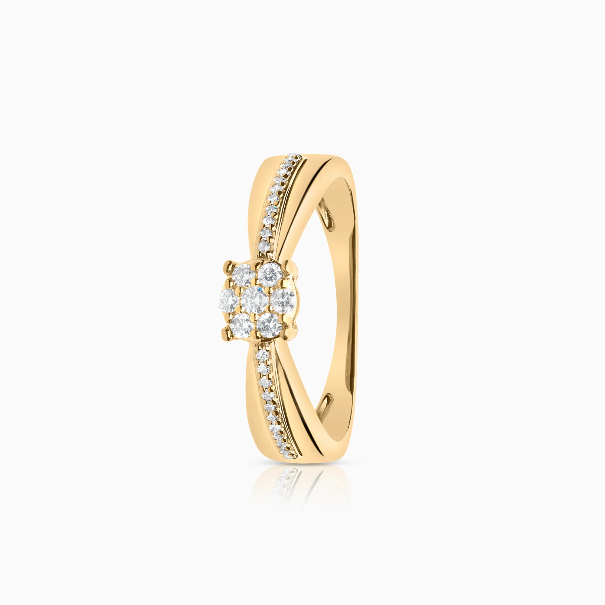 Side stone ring 0.15ct 18K gold