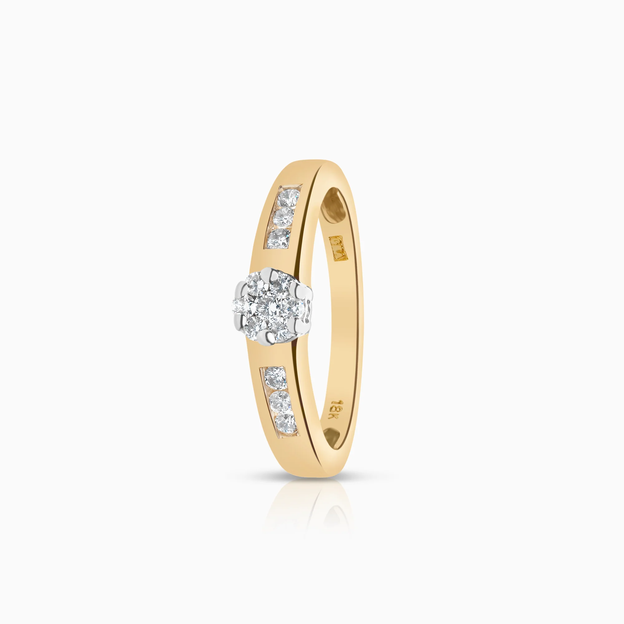 Side stone ring 0.24ct 18K gold