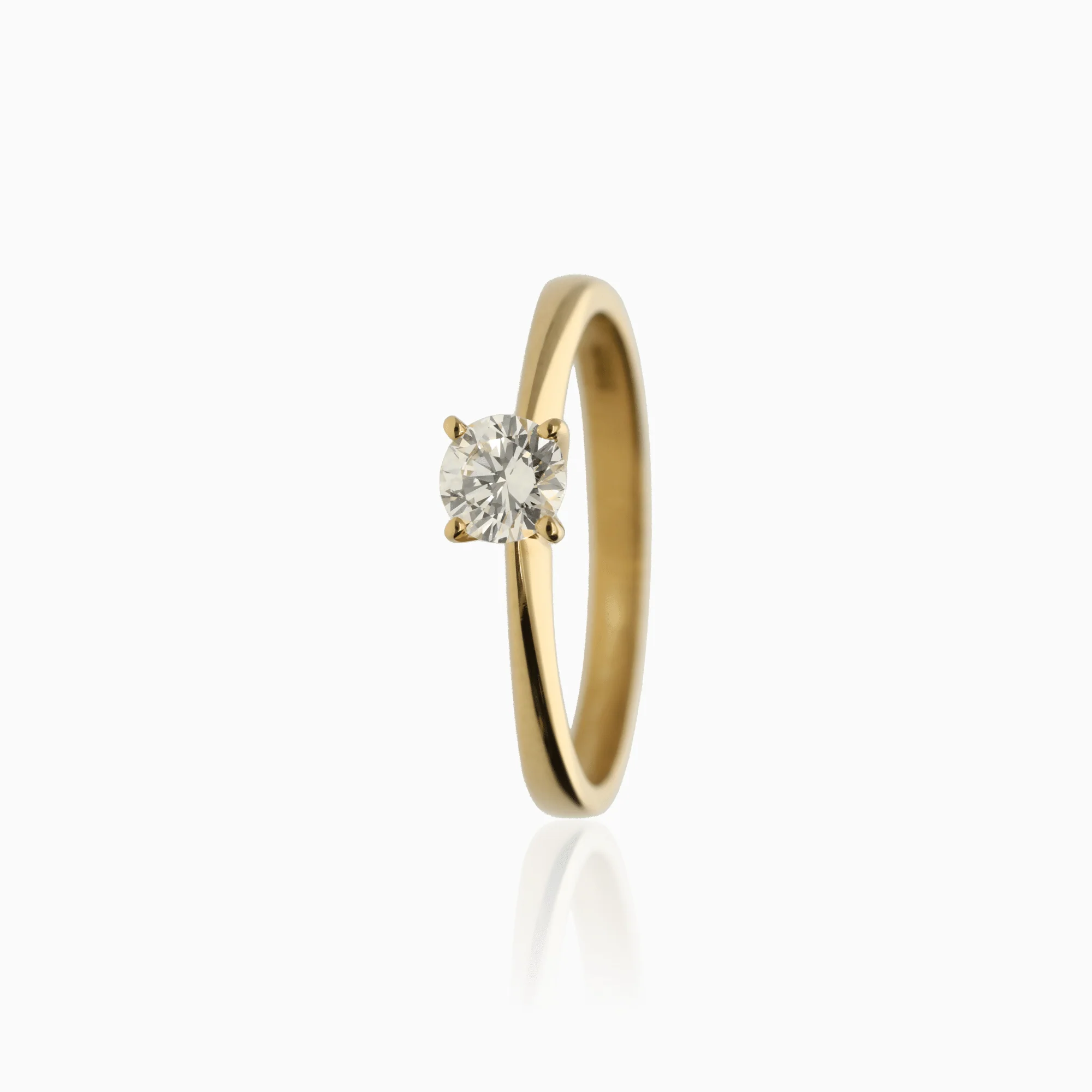Solitaire ring 0.30ct 18K
