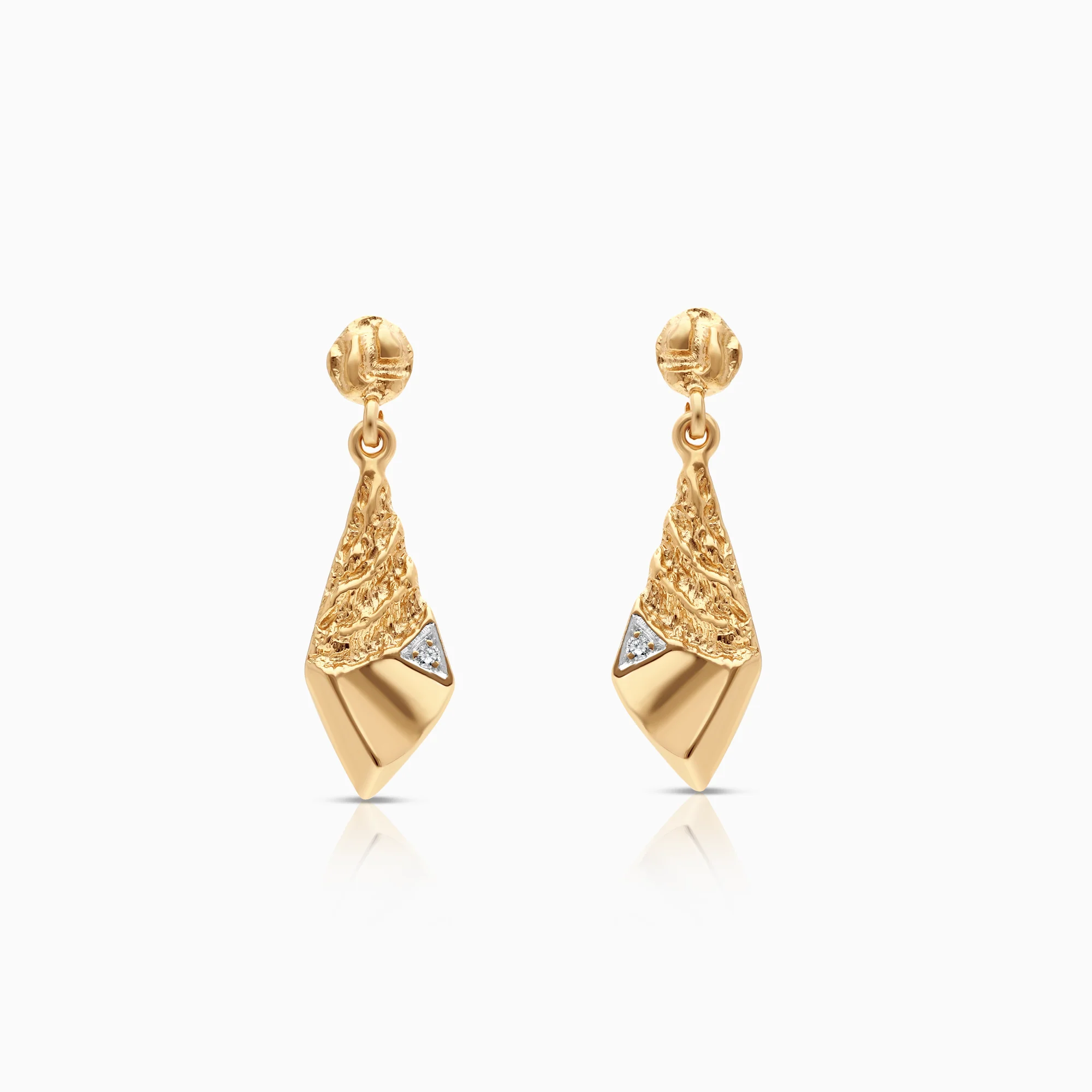 Diamond earrings 0.02ct 2.79g 18K gold