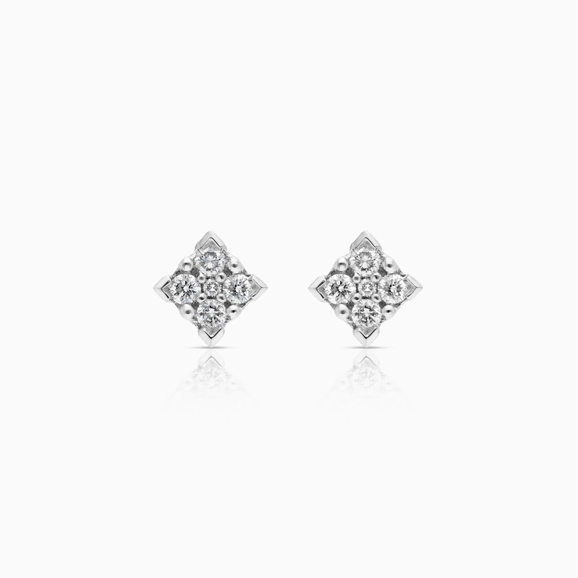Diamond earrings 0.25ct 18K gold