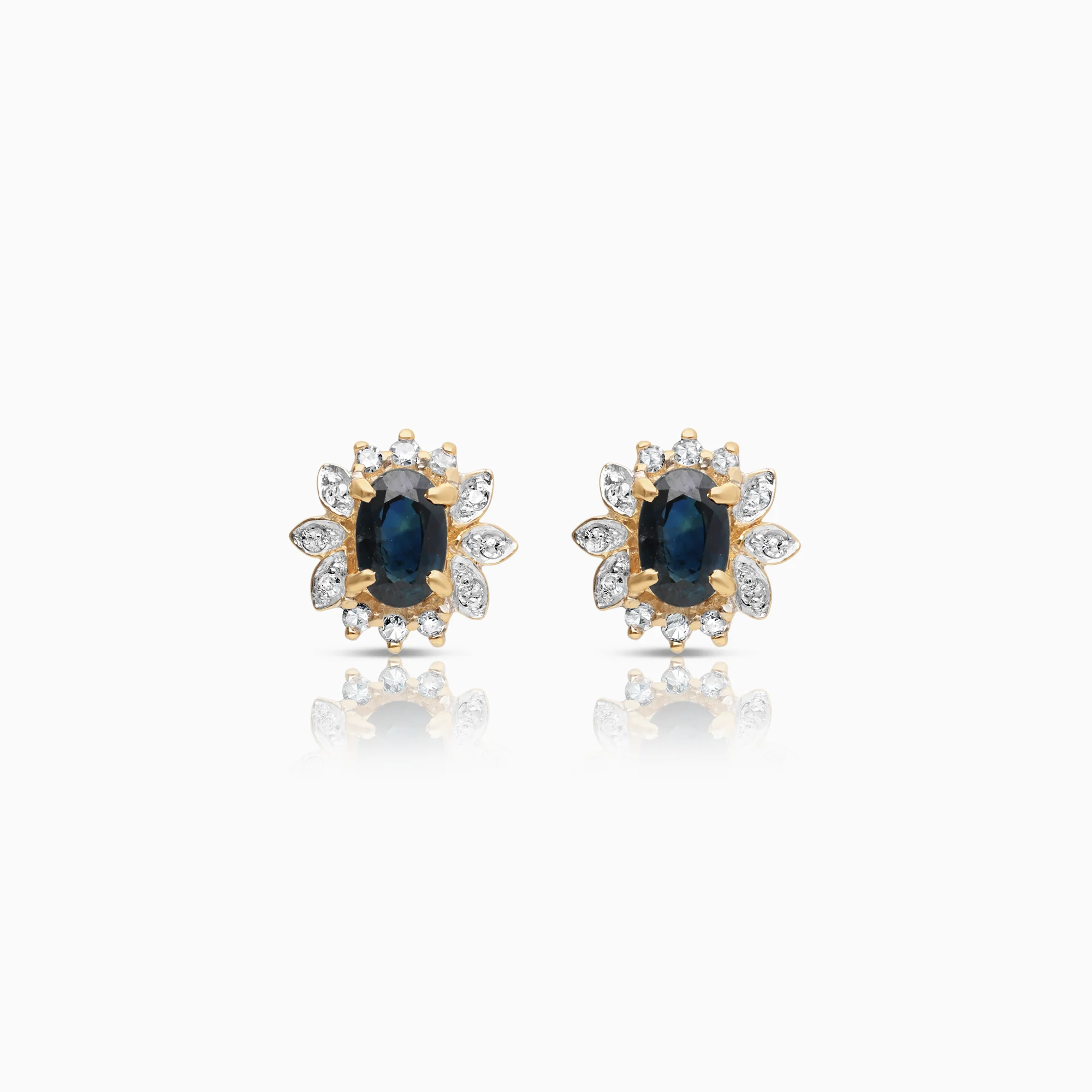 Carmosé earrings with 0.12ct sapphires in 18K gold