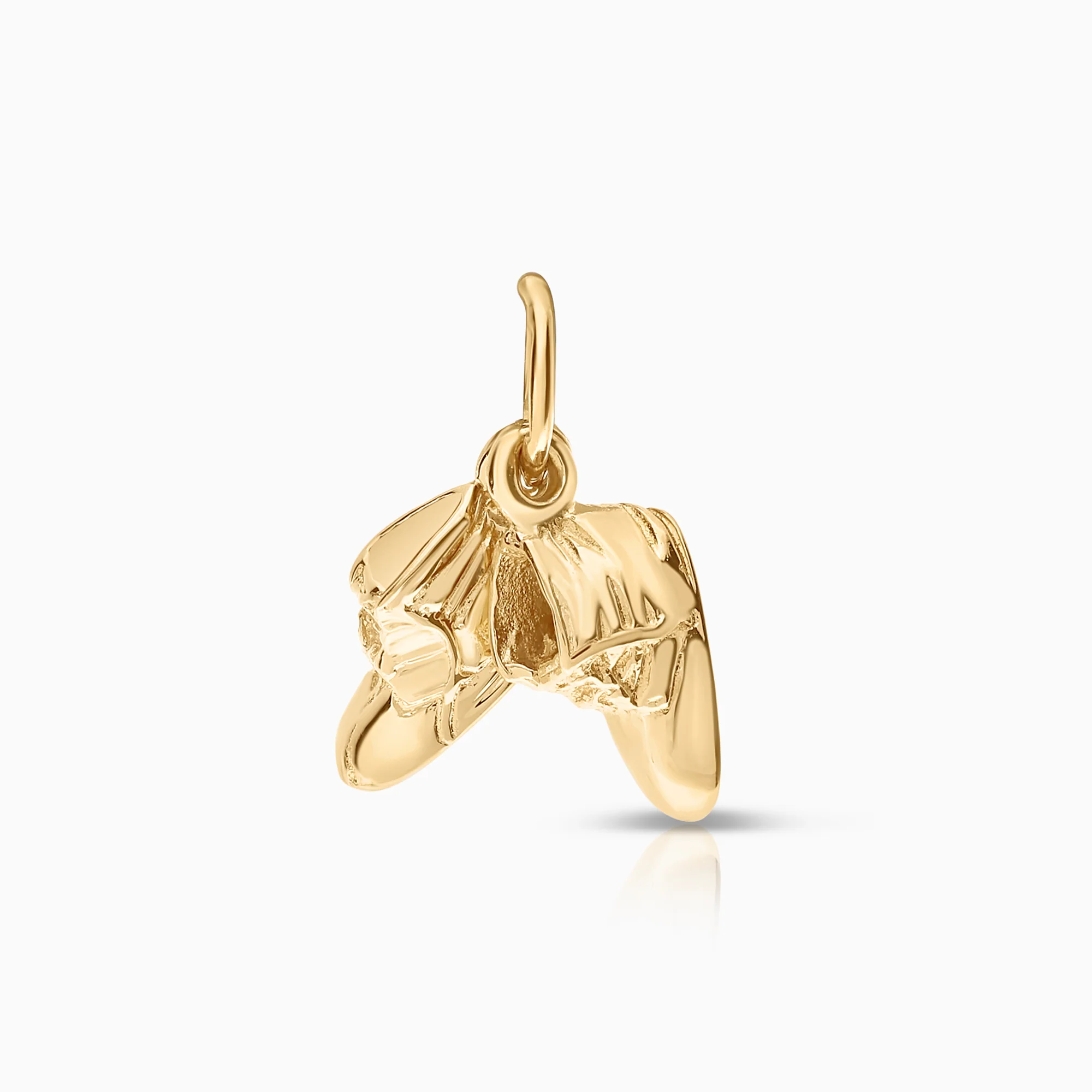 Gold pendant shoes 1.92g 18K gold