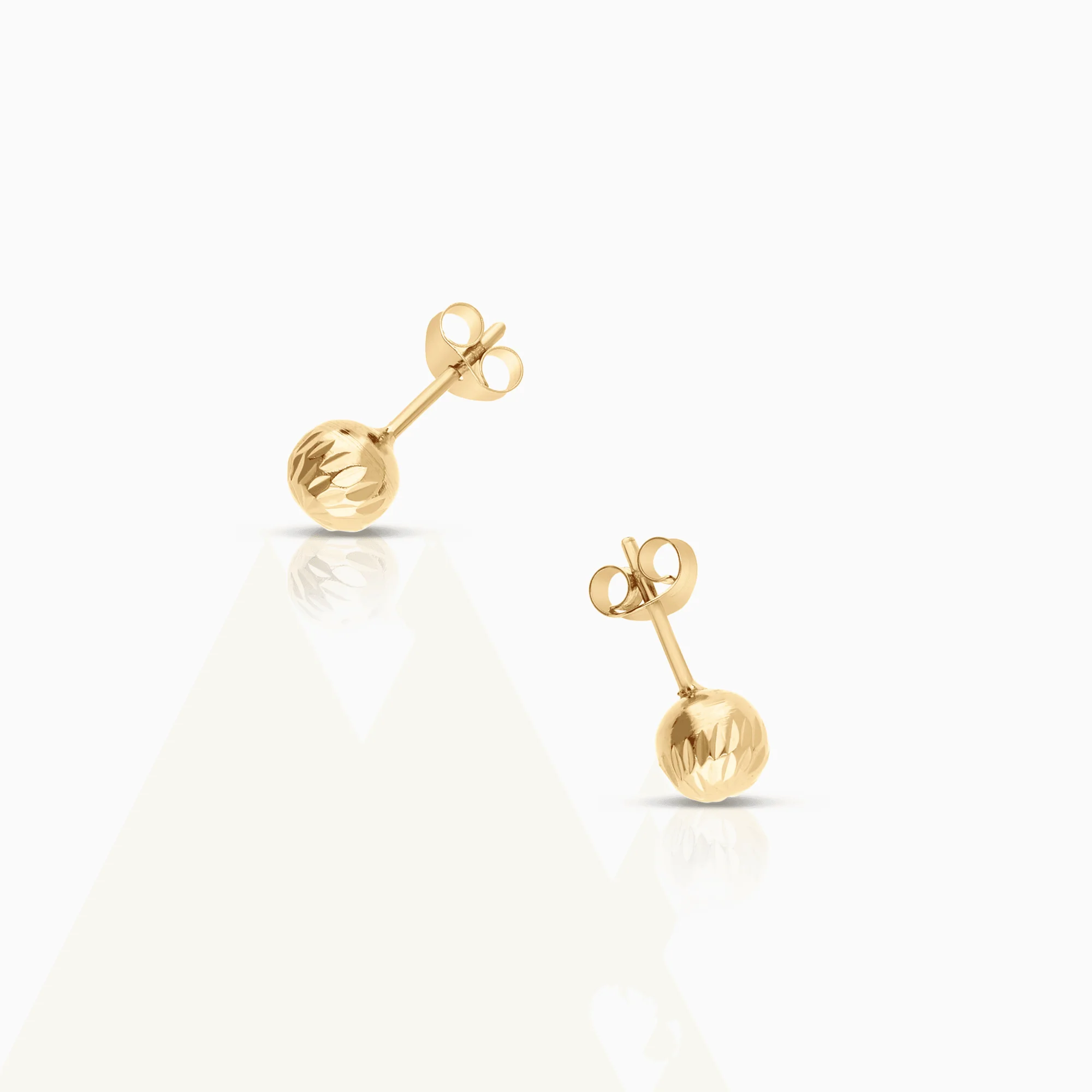 Gold Earrings 0.63g 18K Gold - Image 2