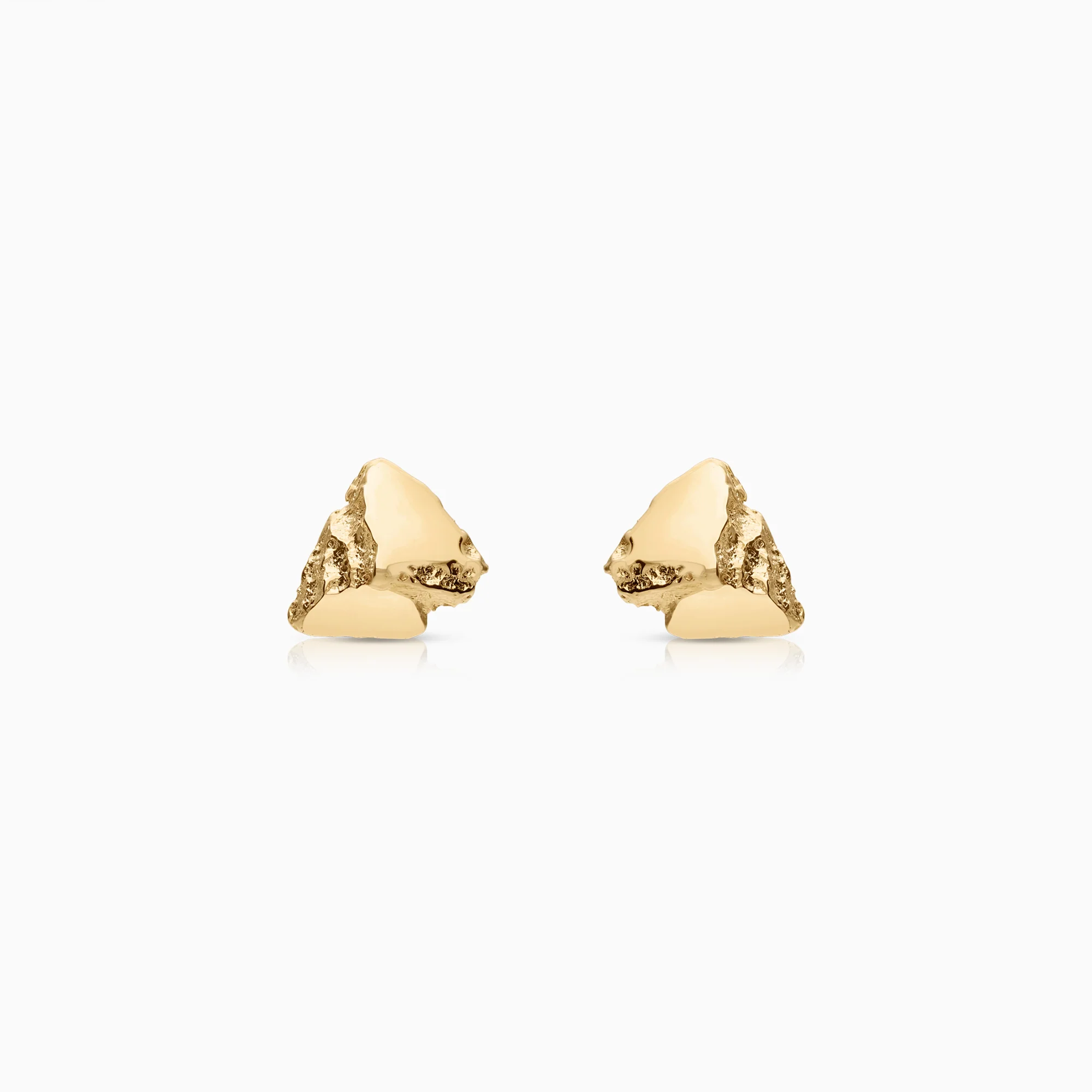 Gold earrings 1.38g 18K gold