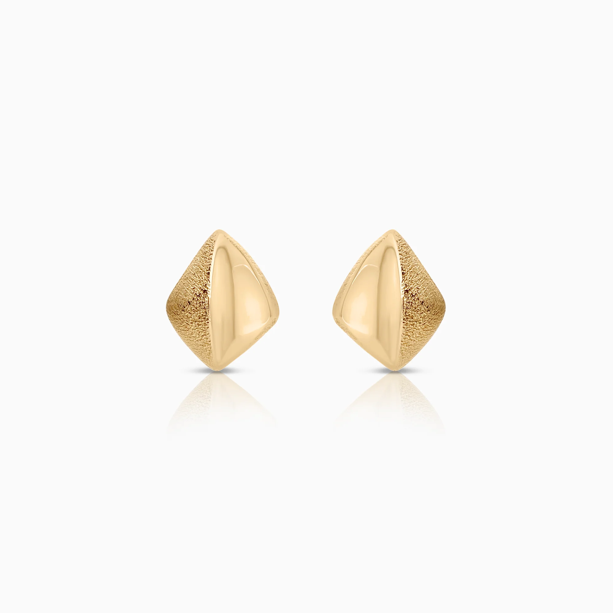 Gold earrings 1.48g 18K gold