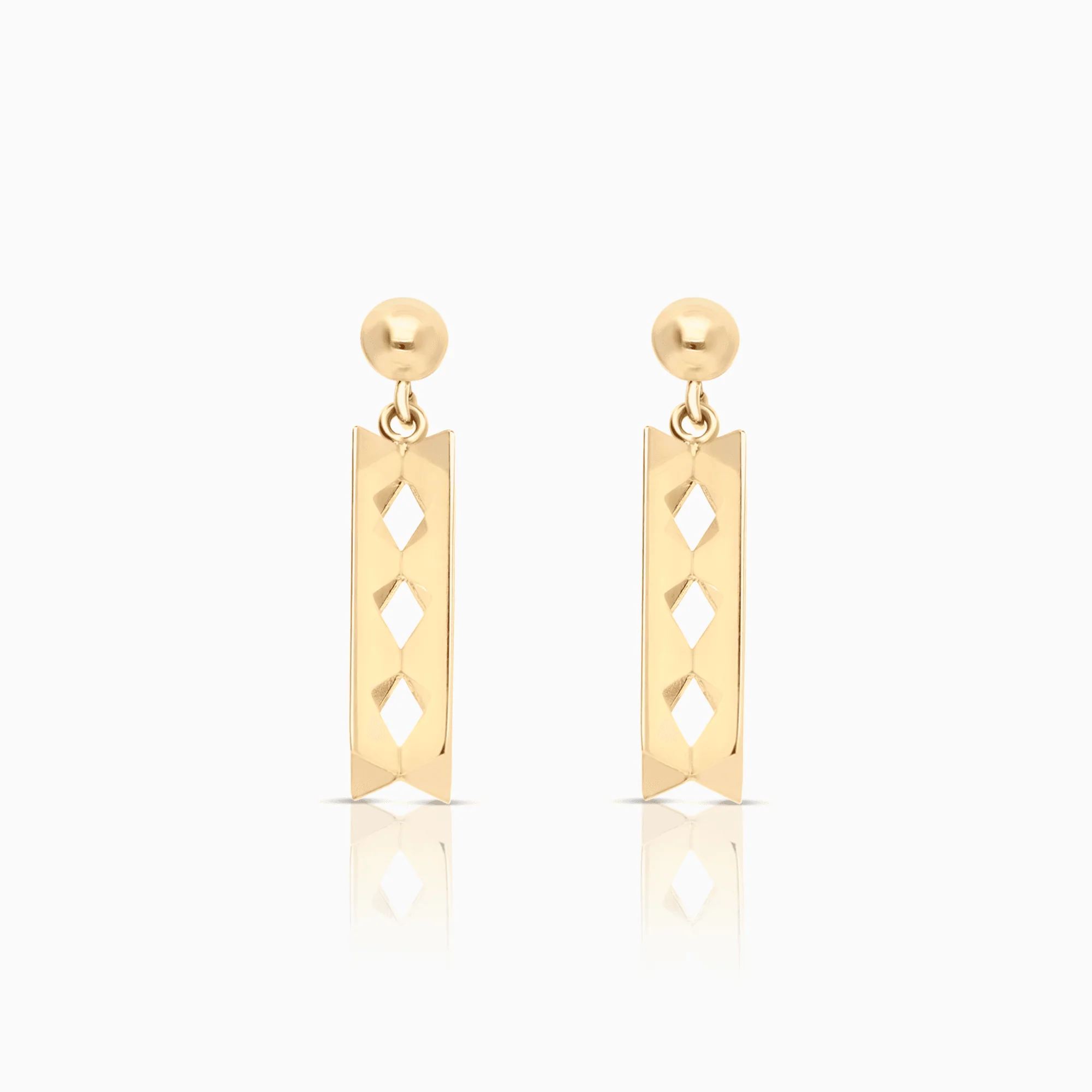 Gold earrings 1.82g 18K gold