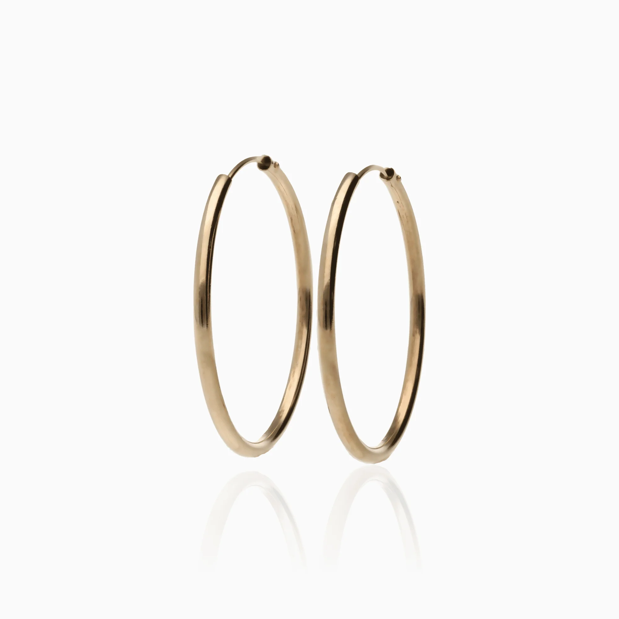 Gold hoop earrings 1.35g 18K