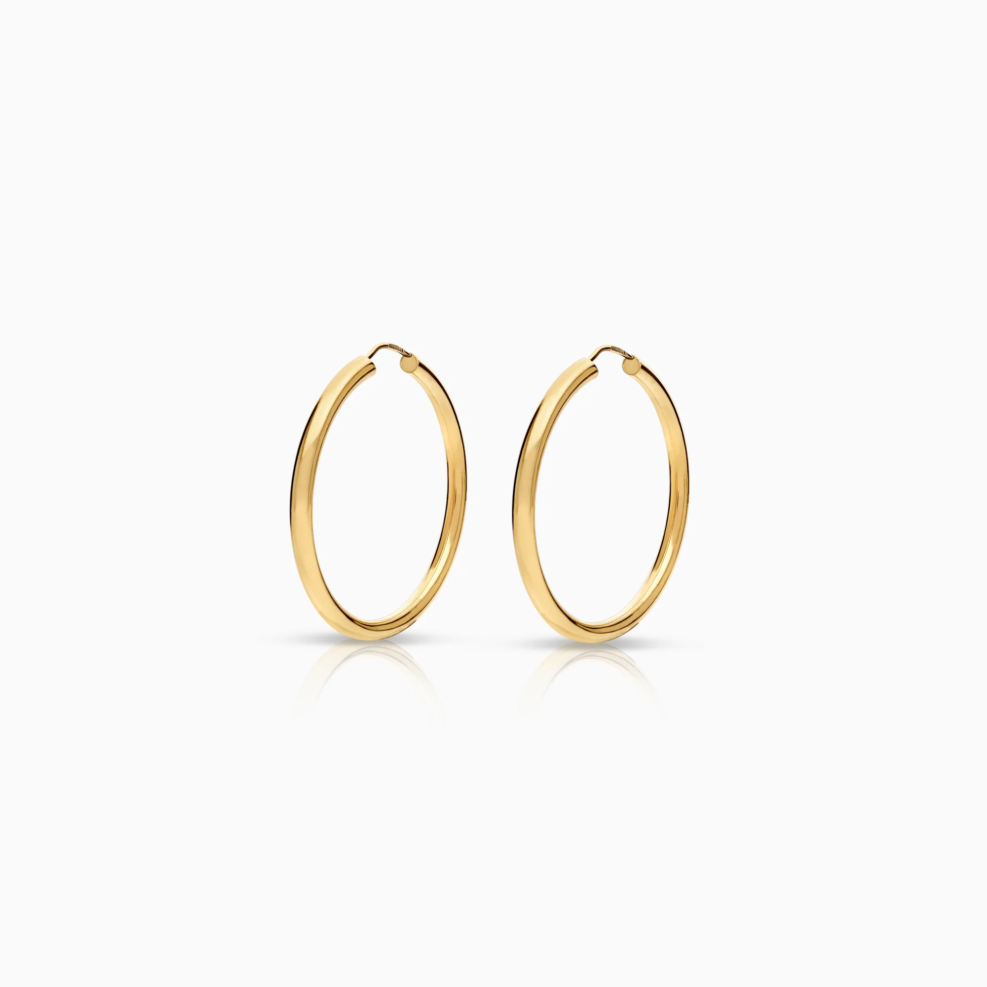 Gold Hoop Earrings 2.19g 18K Gold