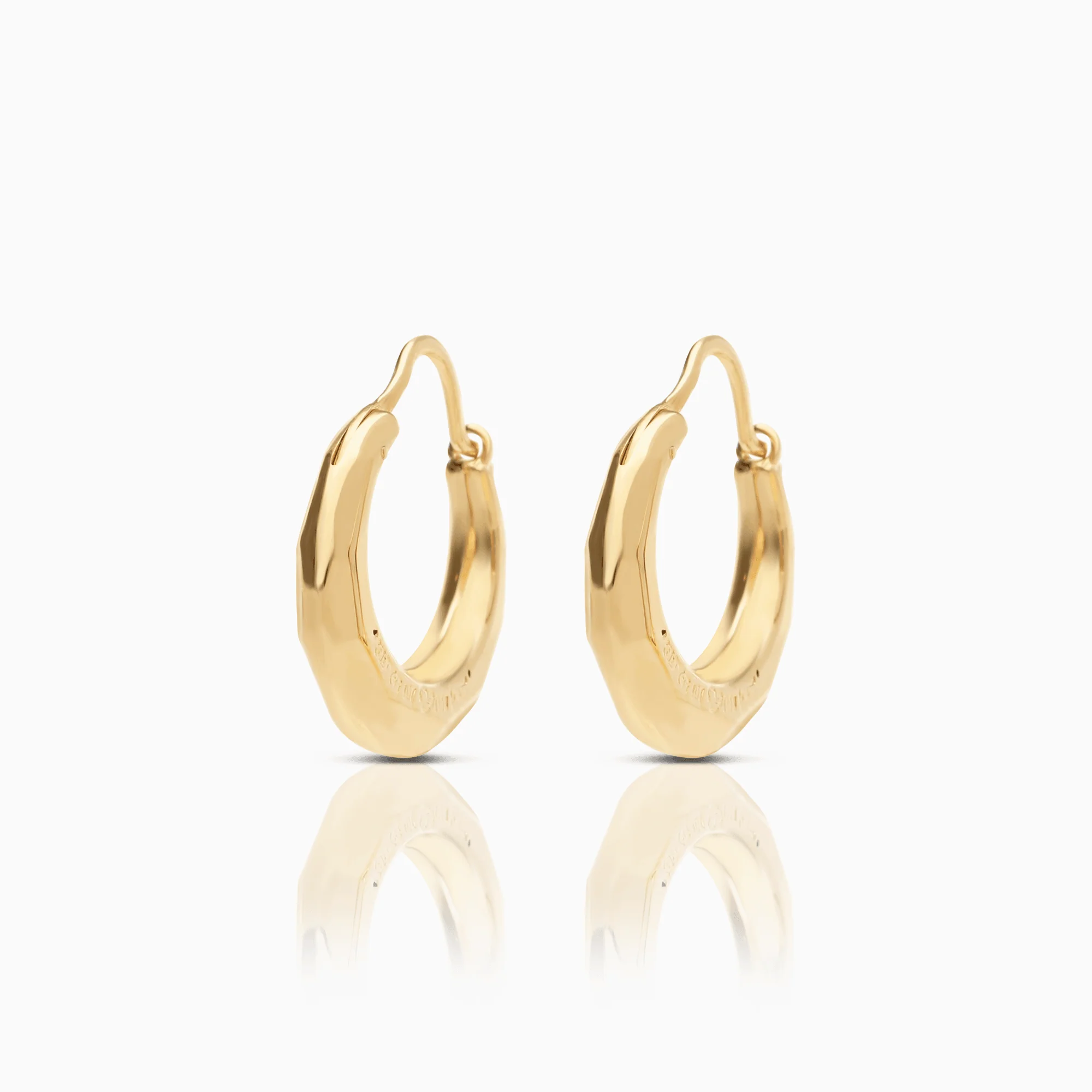 Gold hoop earrings 2.22g 18K gold