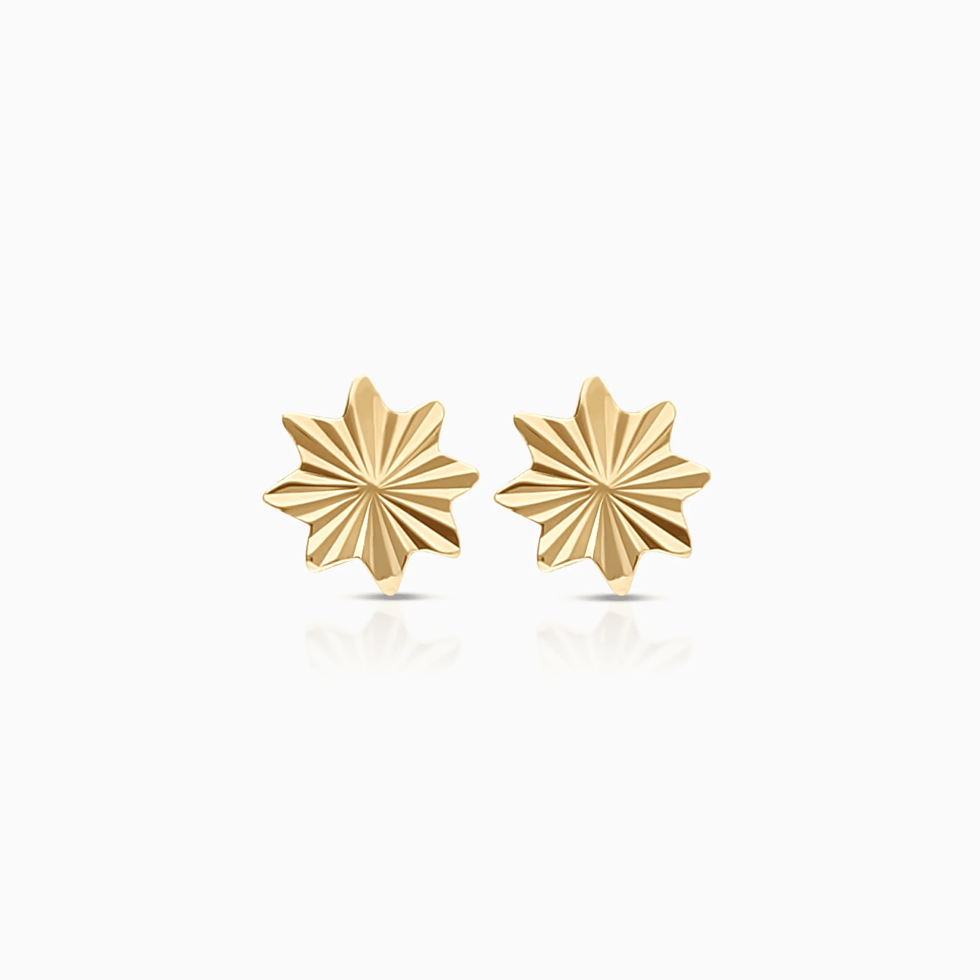 Gold earrings star 0.42g 18K gold
