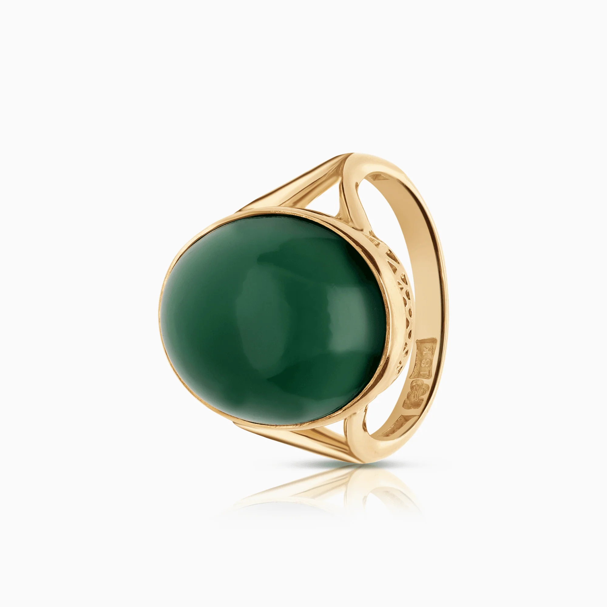 Gold ring with green quartz 3.86g 18K gold