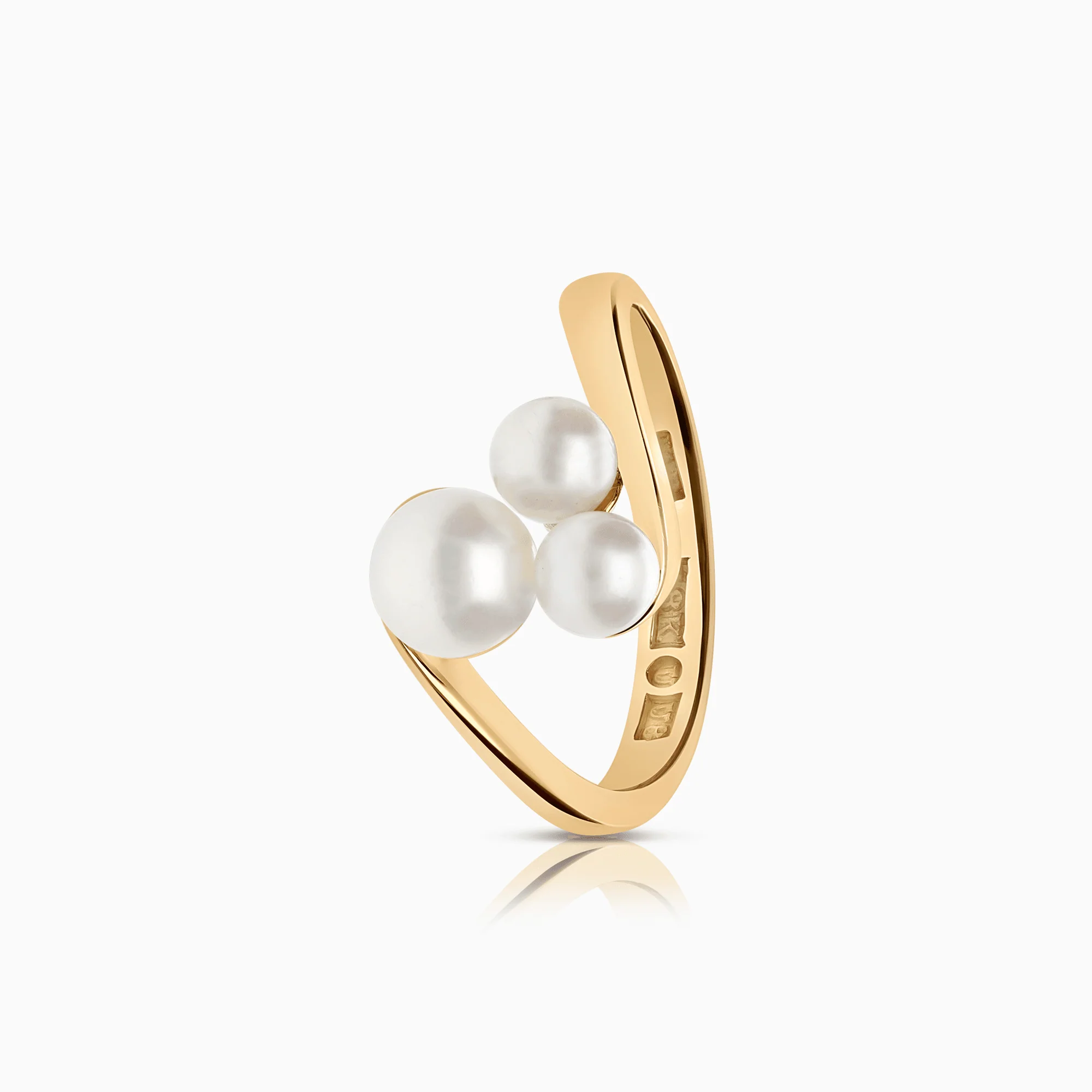 Gold ring with pearls 4.08g 18K gold