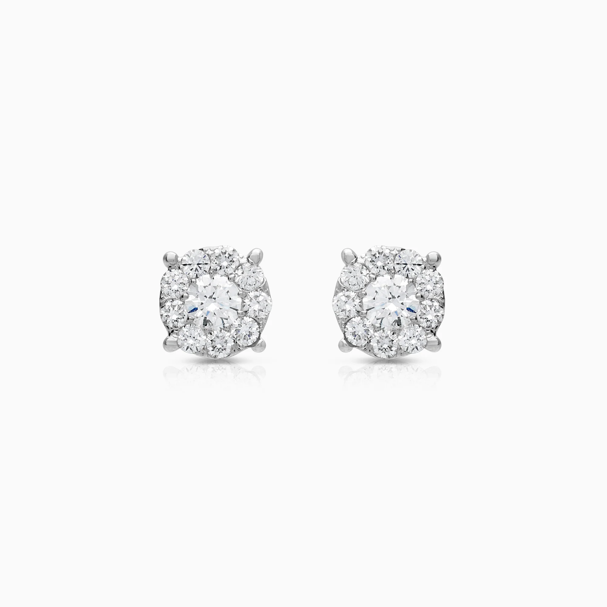 Halo diamond pendant 0.66ct 18K white gold